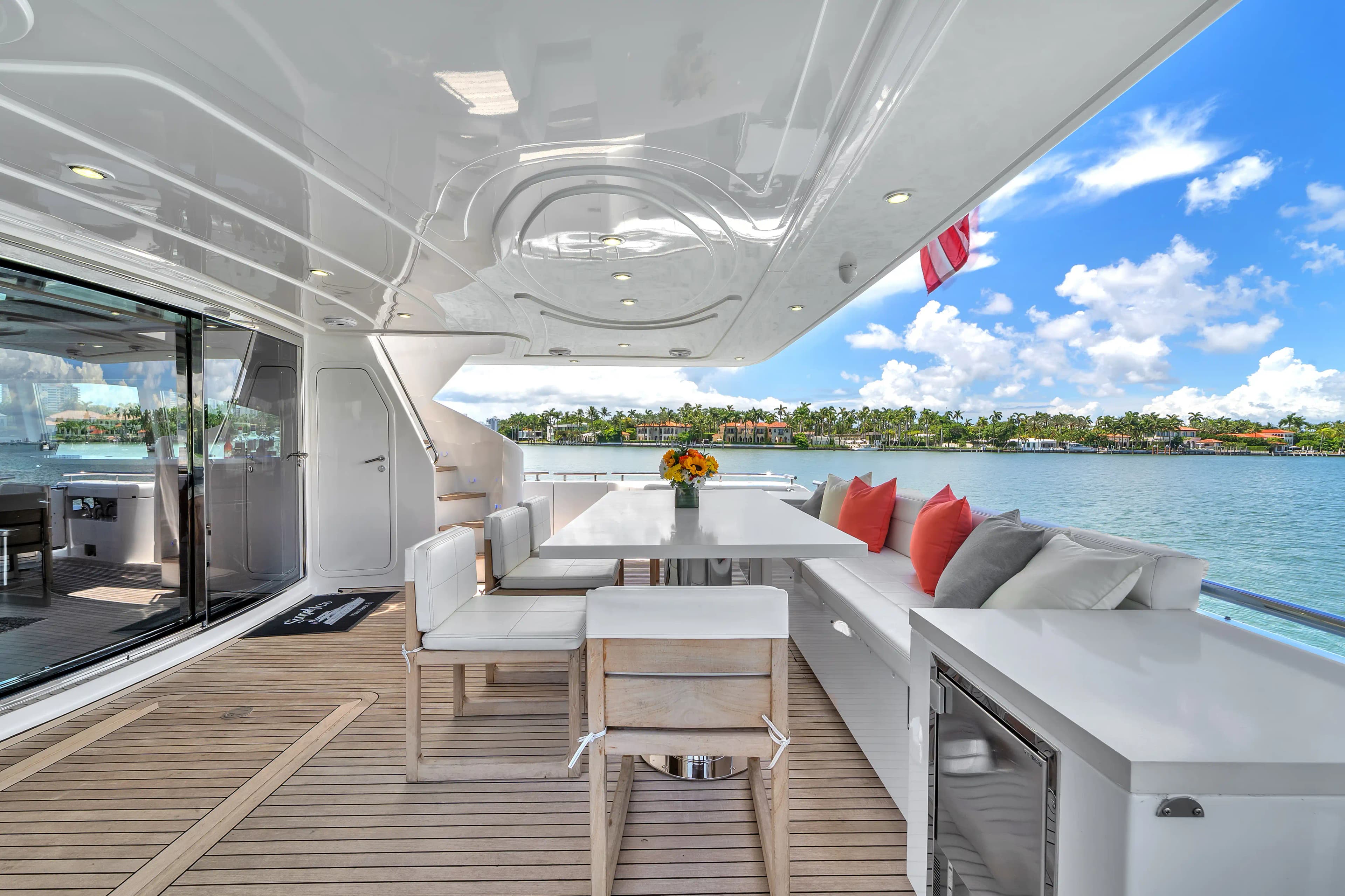 Ferretti Yachts Custom Line 94' for Sale