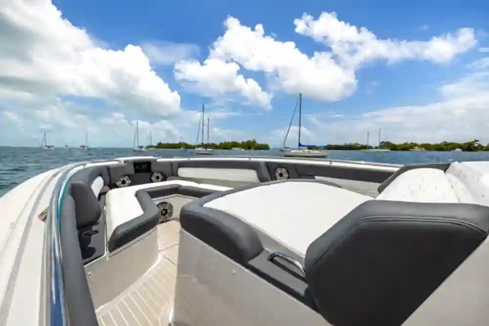 2022 Cigarette Racing 42' Auroris for Sale in Miami, Florida Center Console 2