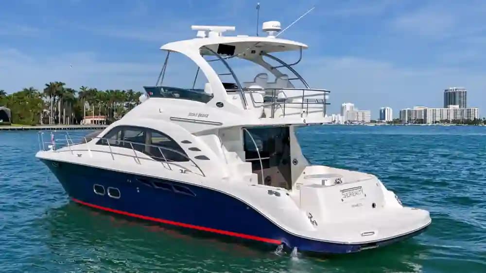 Sea Ray 520 Sedan Bridge te koop