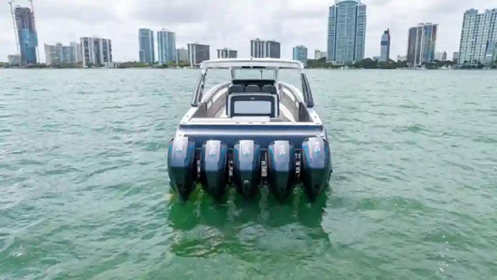 Cigarette Racing 42' Auroris For Sale