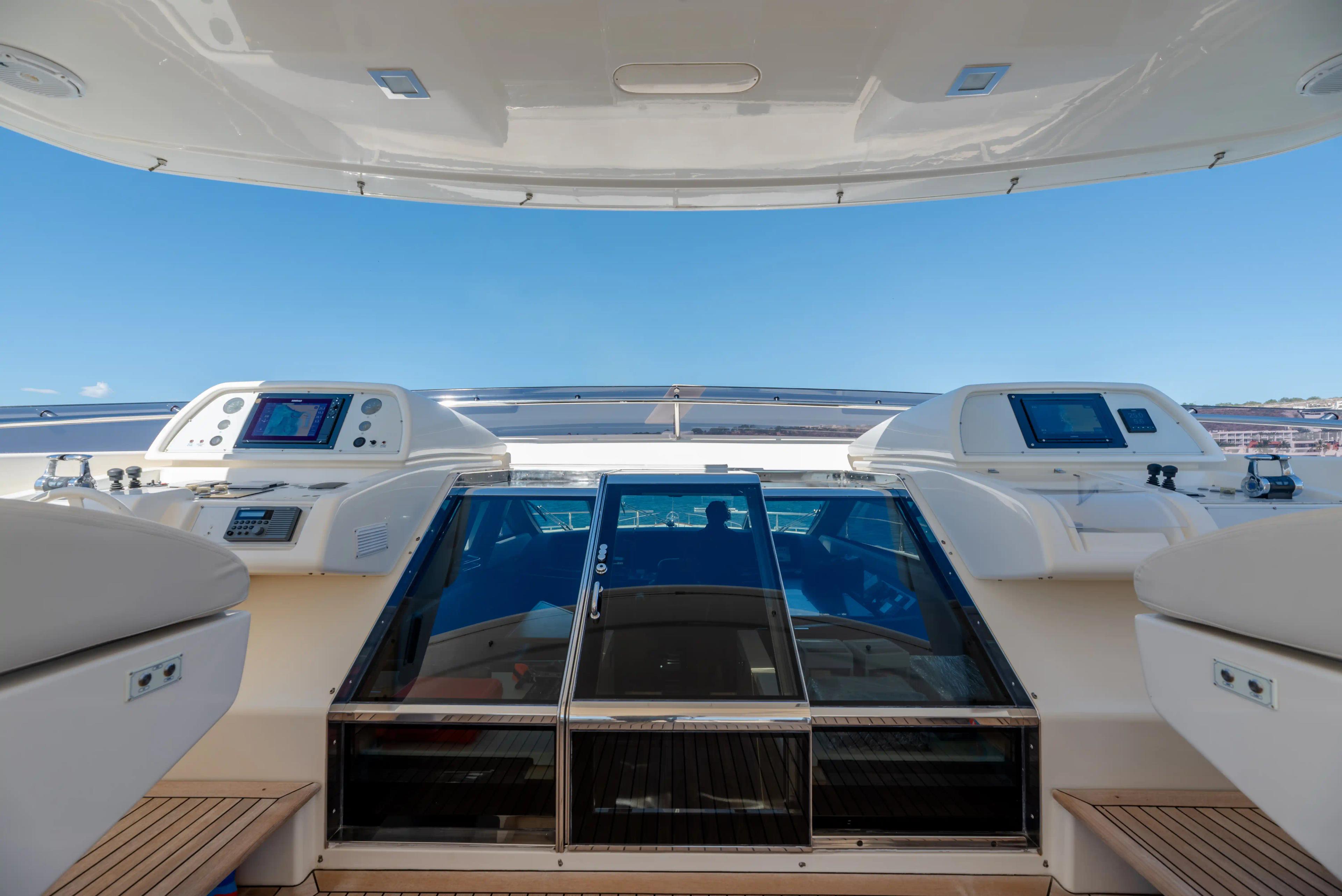 Ferretti Yachts Custom Line 100 a la venta