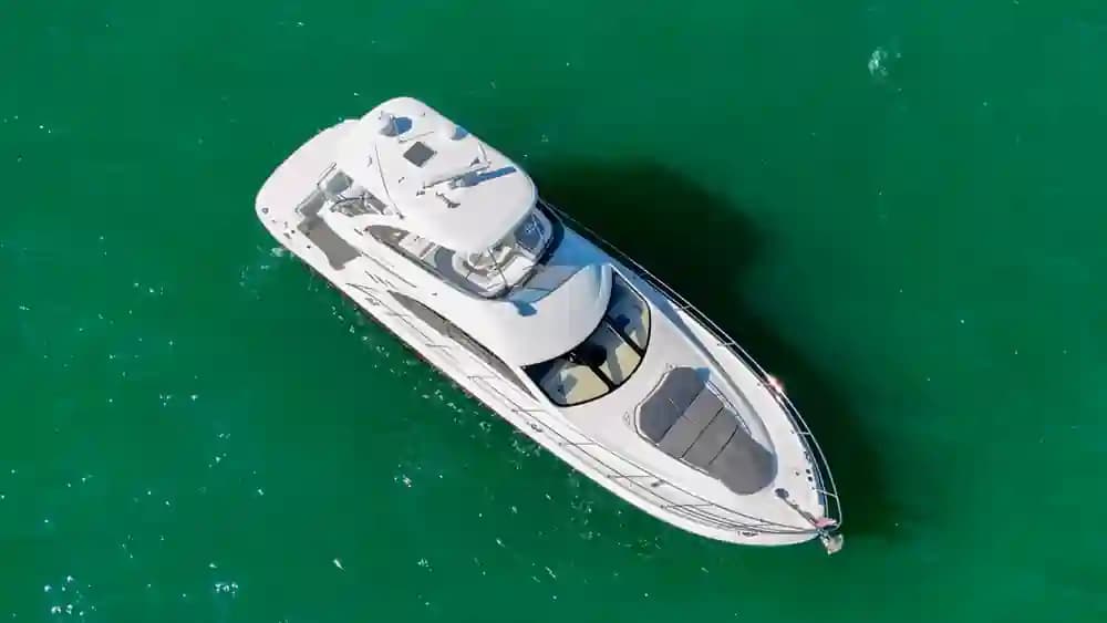 2007 Sea Ray 520 Sedan Bridge for Sale in Miami Beach, Florida Flybridge 4