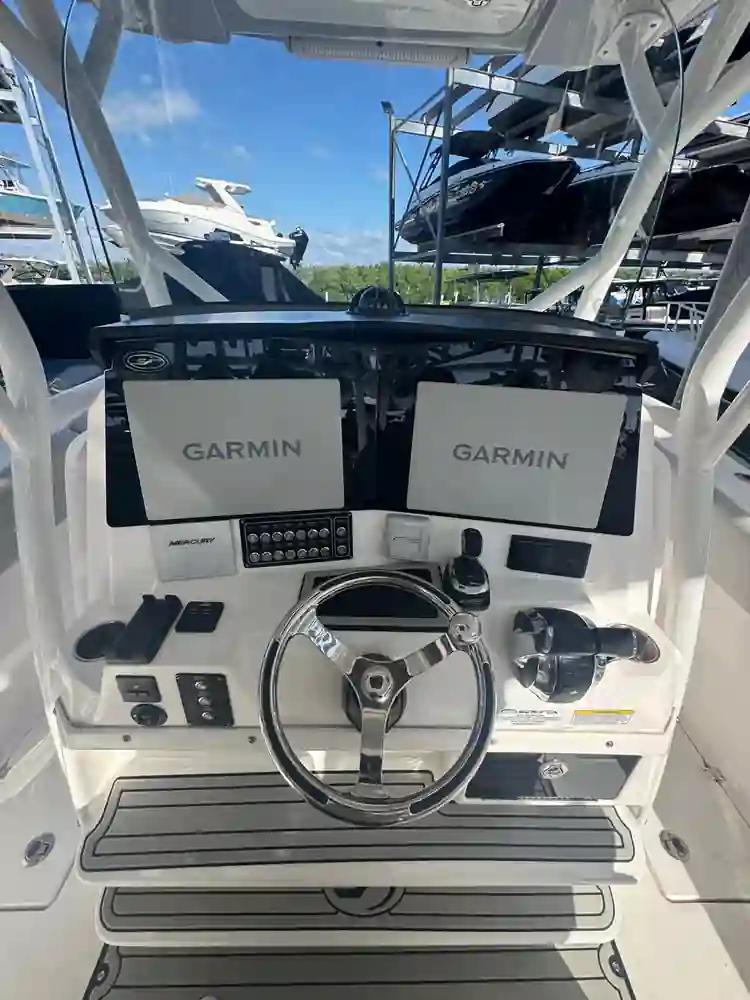 Sea Fox Boats 328 Commander à vendre