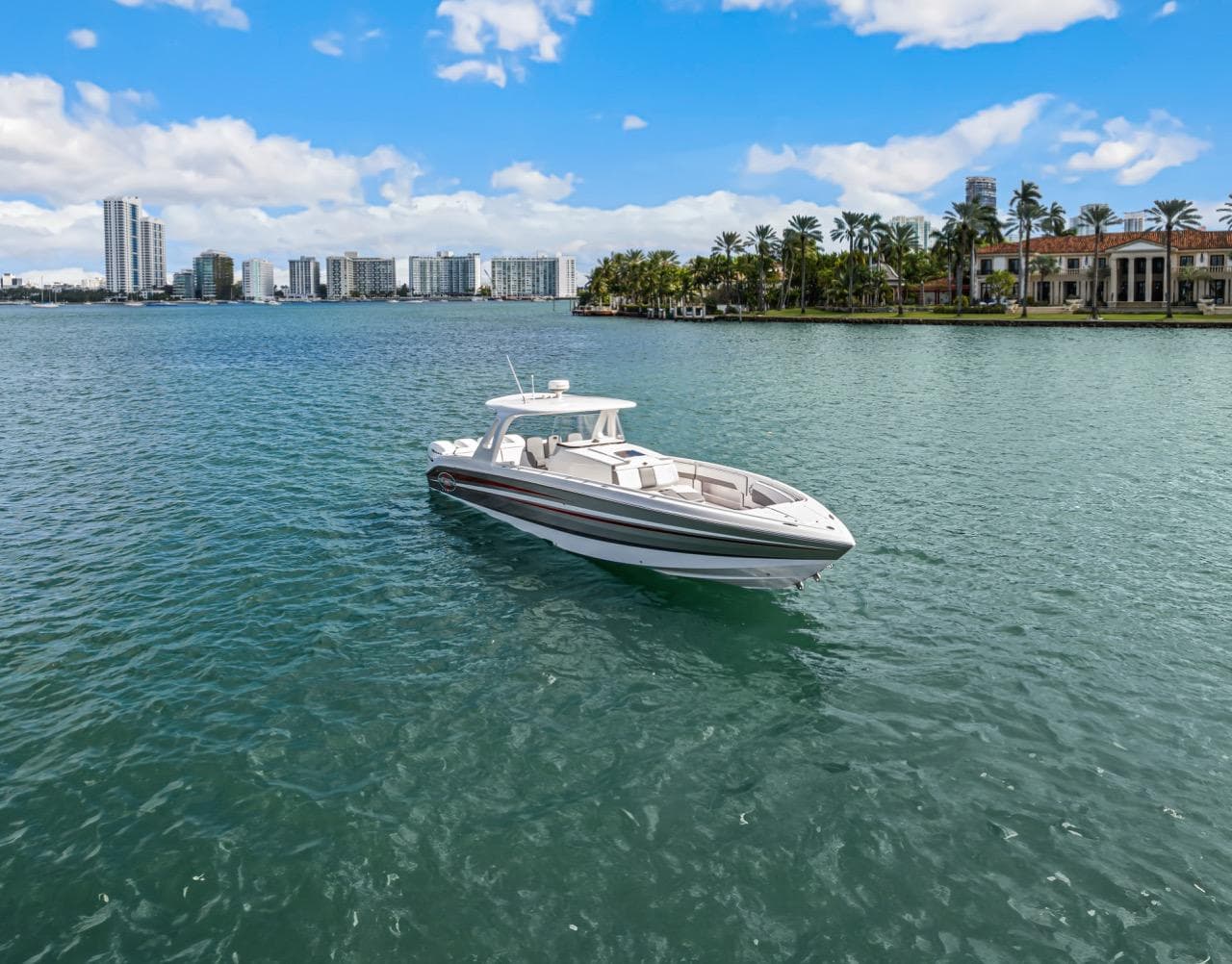 2015 Cigarette Racing 41' GTR for Sale in Miami Beach, Florida Center Console 4