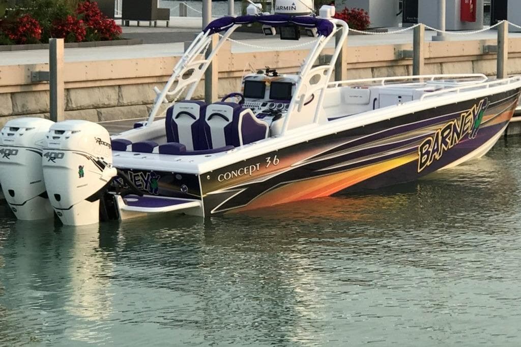 2014 Concept 36' CC for Sale in Midland, Ontario Center Console 2