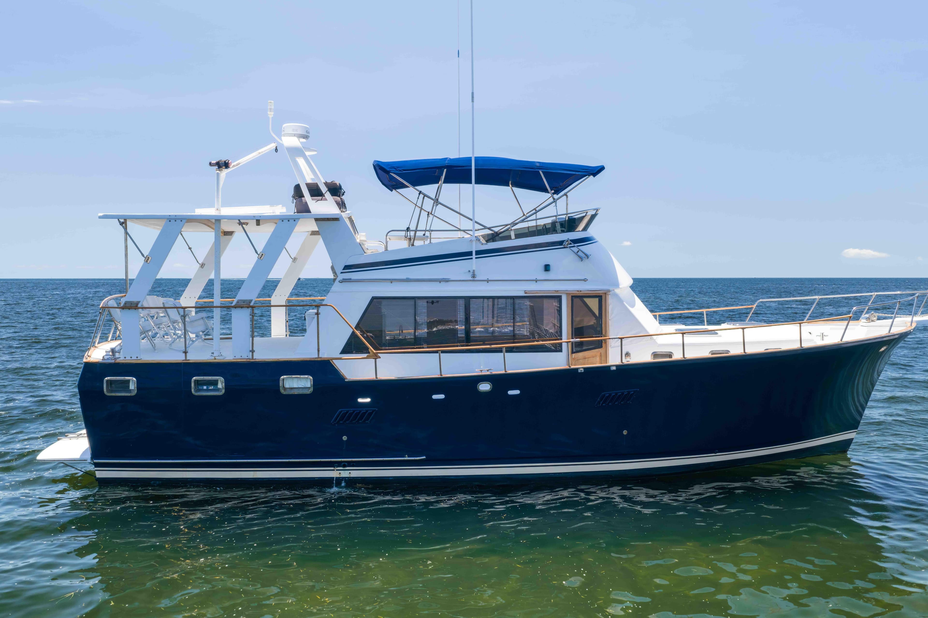 1983 Sea Ranger 45 Sundeck for Sale in Miami, Florida Motor Yacht