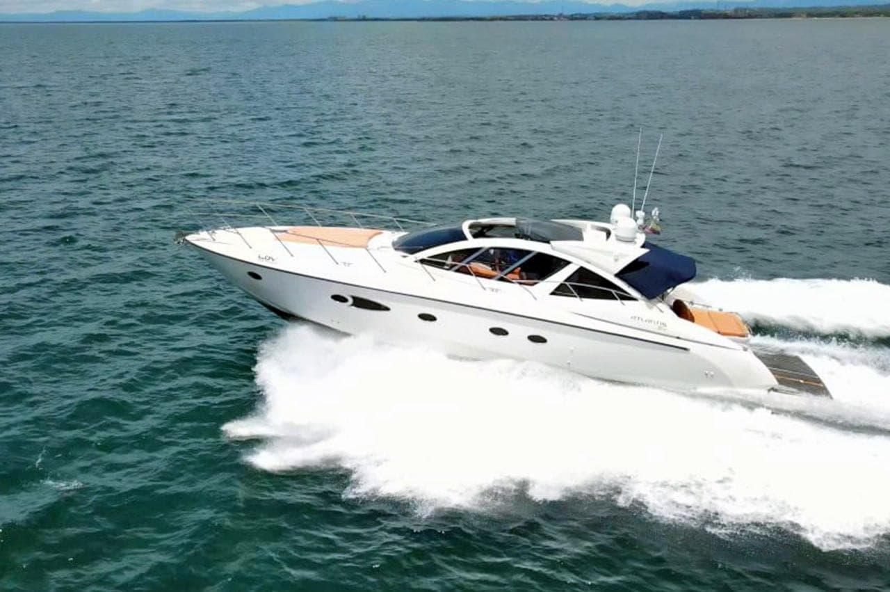 2013 Azimut Atlantis 54 for Sale in Higuerote, VE Sport Cruiser 2