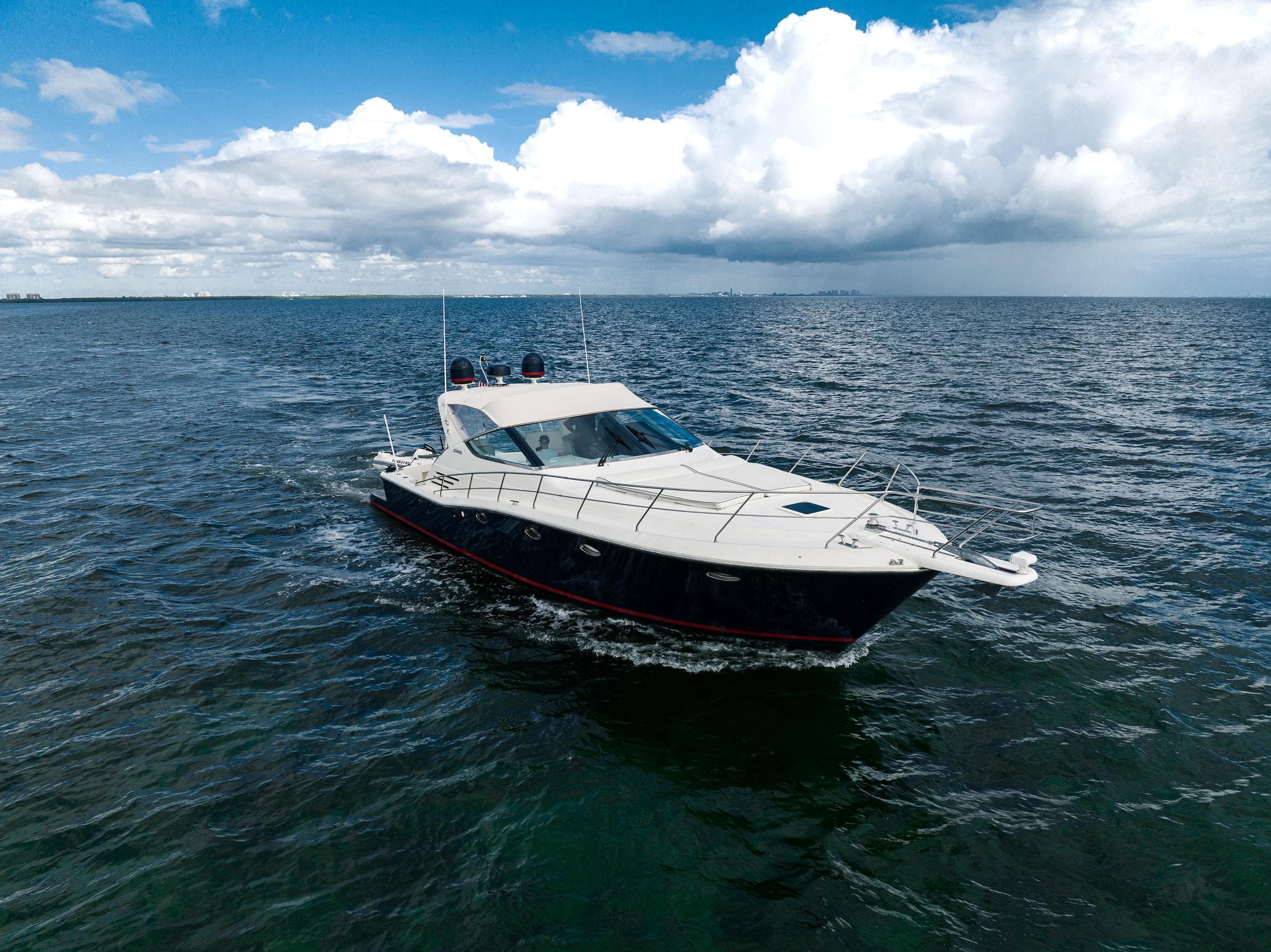 2001 Uniesse 48 Open for Sale in Miami, Florida Express Cruiser 4