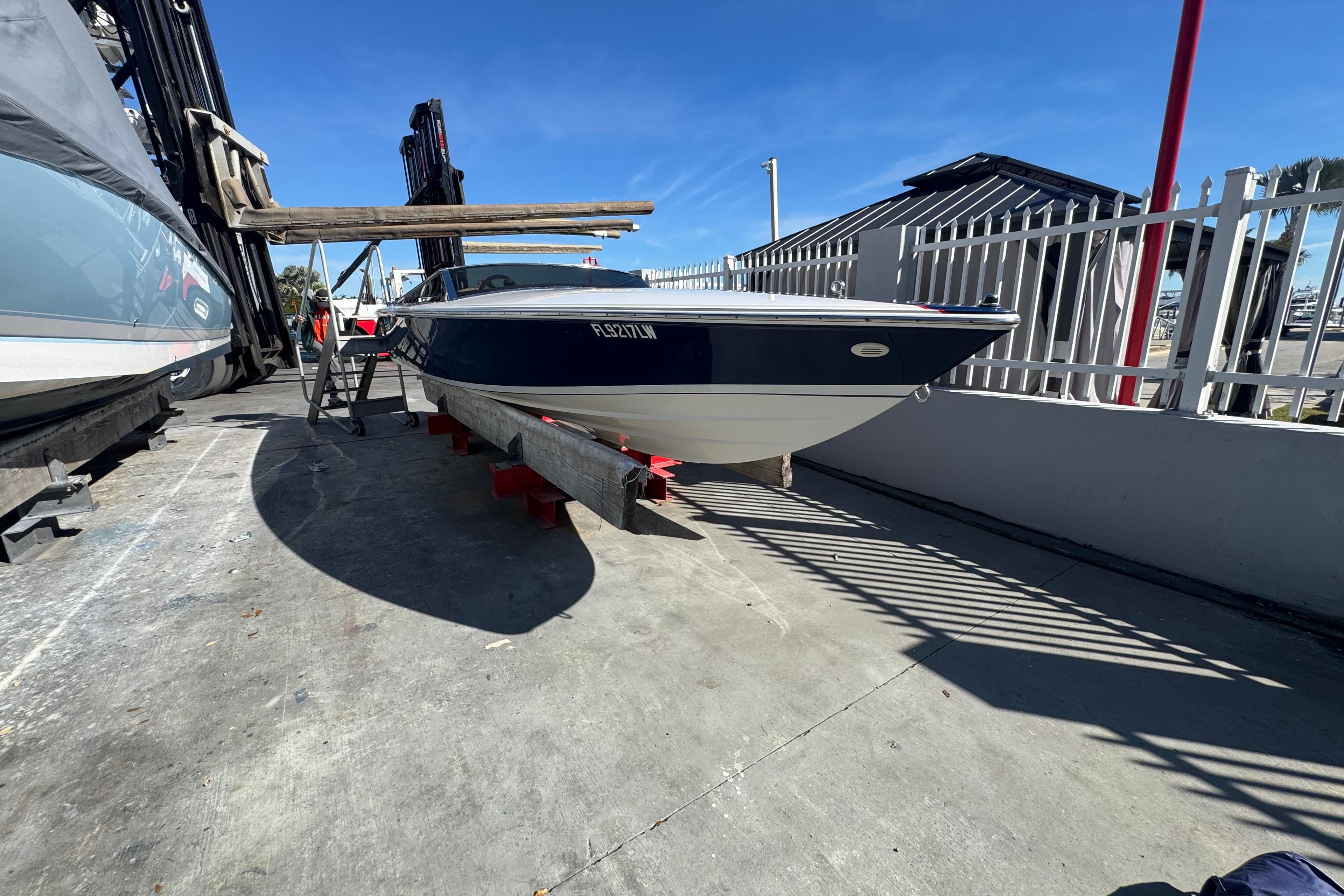 2002 Donzi Marine 22 Classic for Sale in Miami, Florida Runabout 2