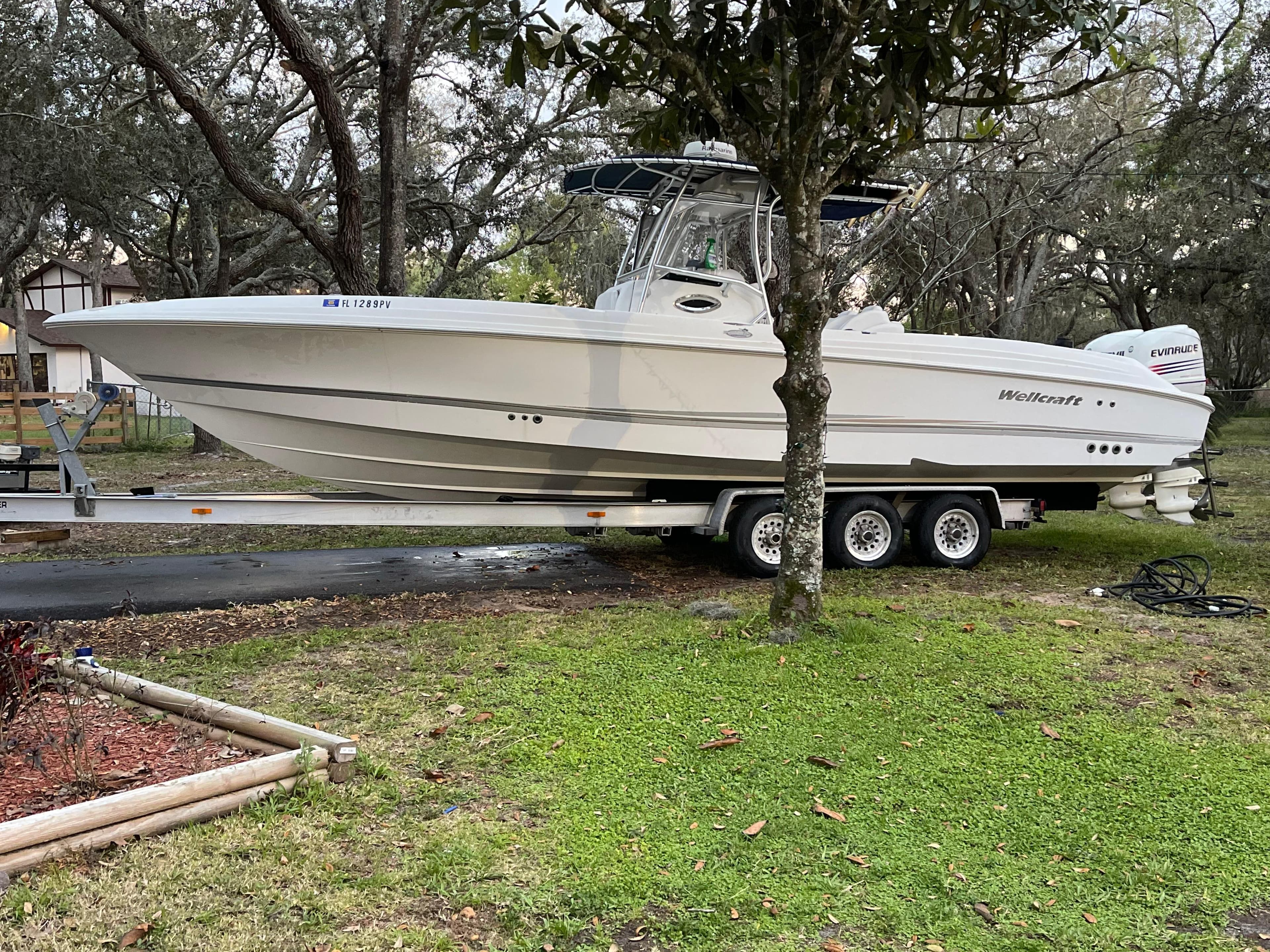 2002 Wellcraft 32 Scarab Sport for Sale in Port Richey, Florida Center Console