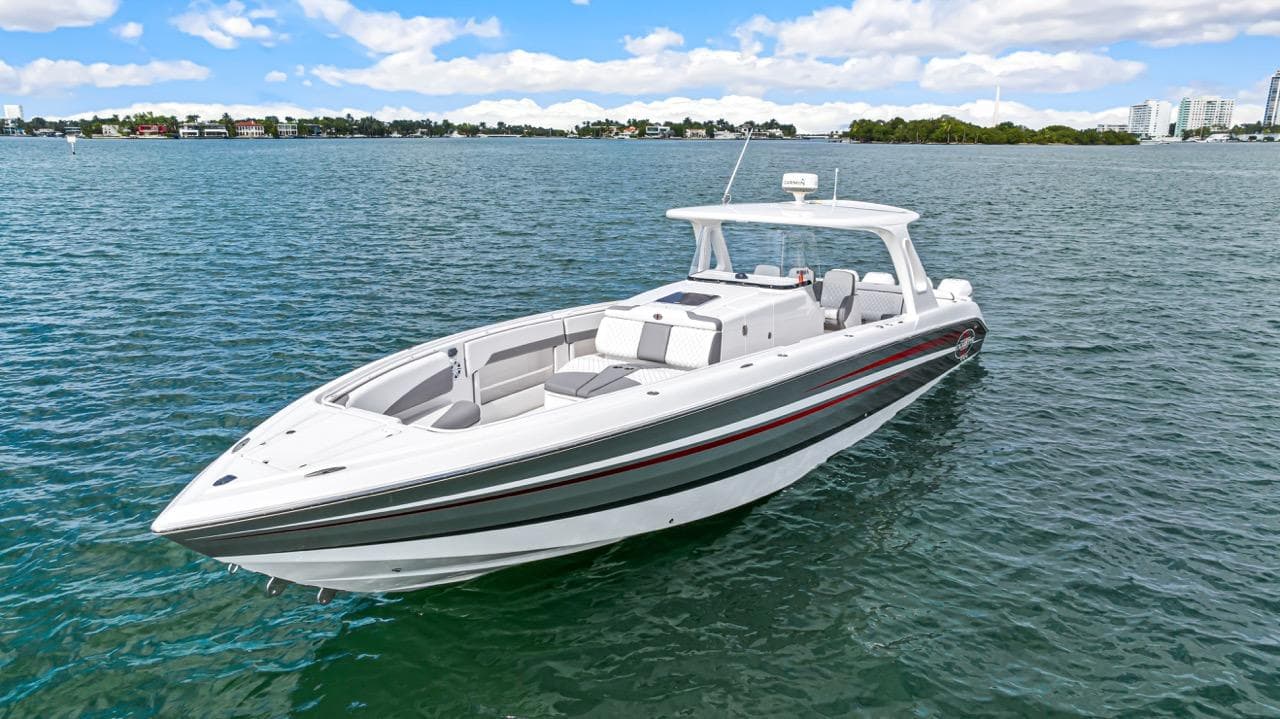 2015 Cigarette Racing 41' GTR for Sale in Miami Beach, Florida Center Console 3