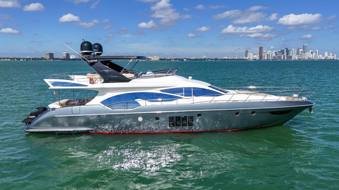 2012 Azimut 70 for Sale in Miami, Florida Flybridge