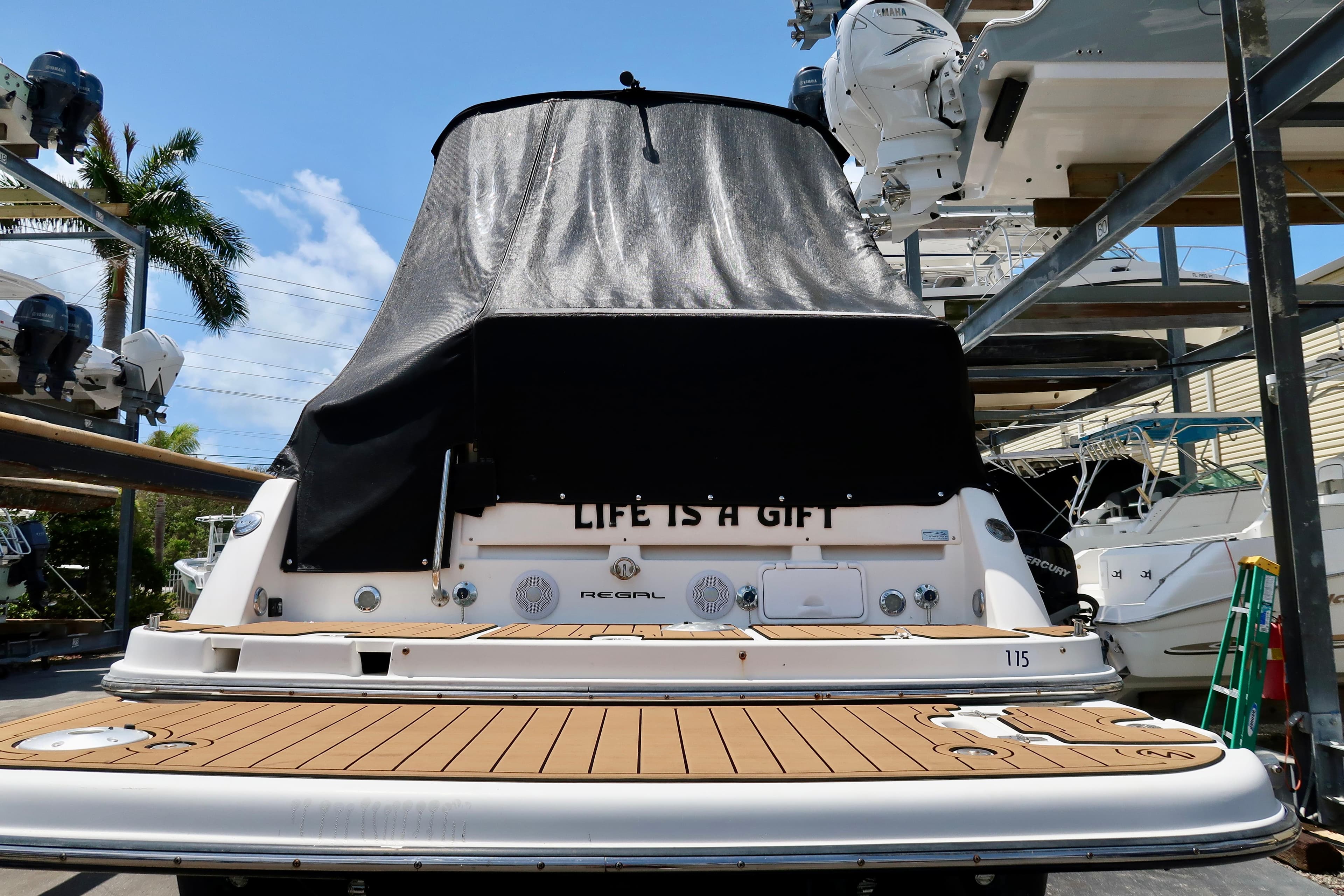 2004 Regal 2665 Commodore for Sale in Key Largo, Florida Express Cruiser 3