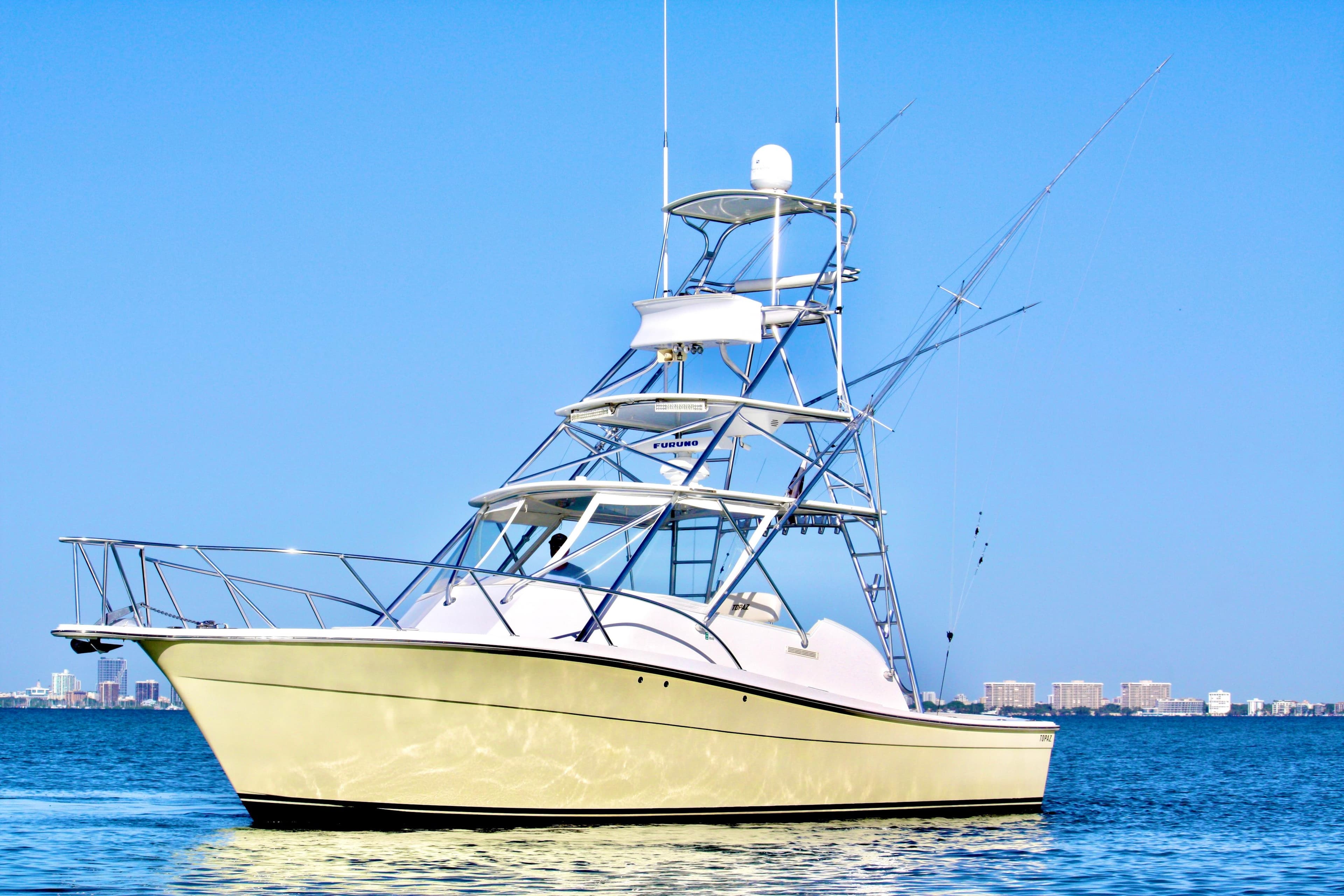 2006 Topaz 32 Express for Sale in Key Biscayne, Florida Freshwater Fishing 3