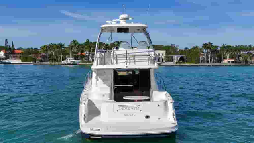 2007 Sea Ray 520 Sedan Bridge
