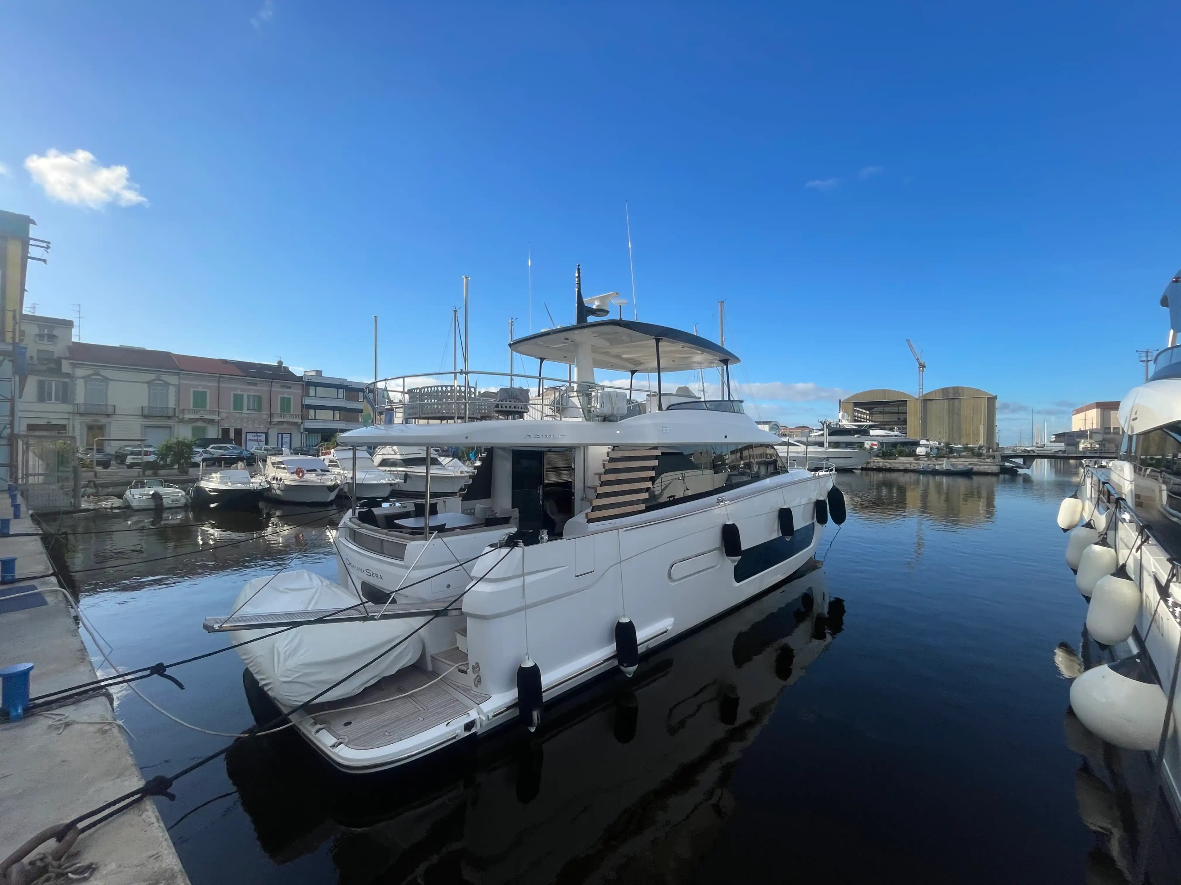 Azimut Magellano 66 zum Verkauf