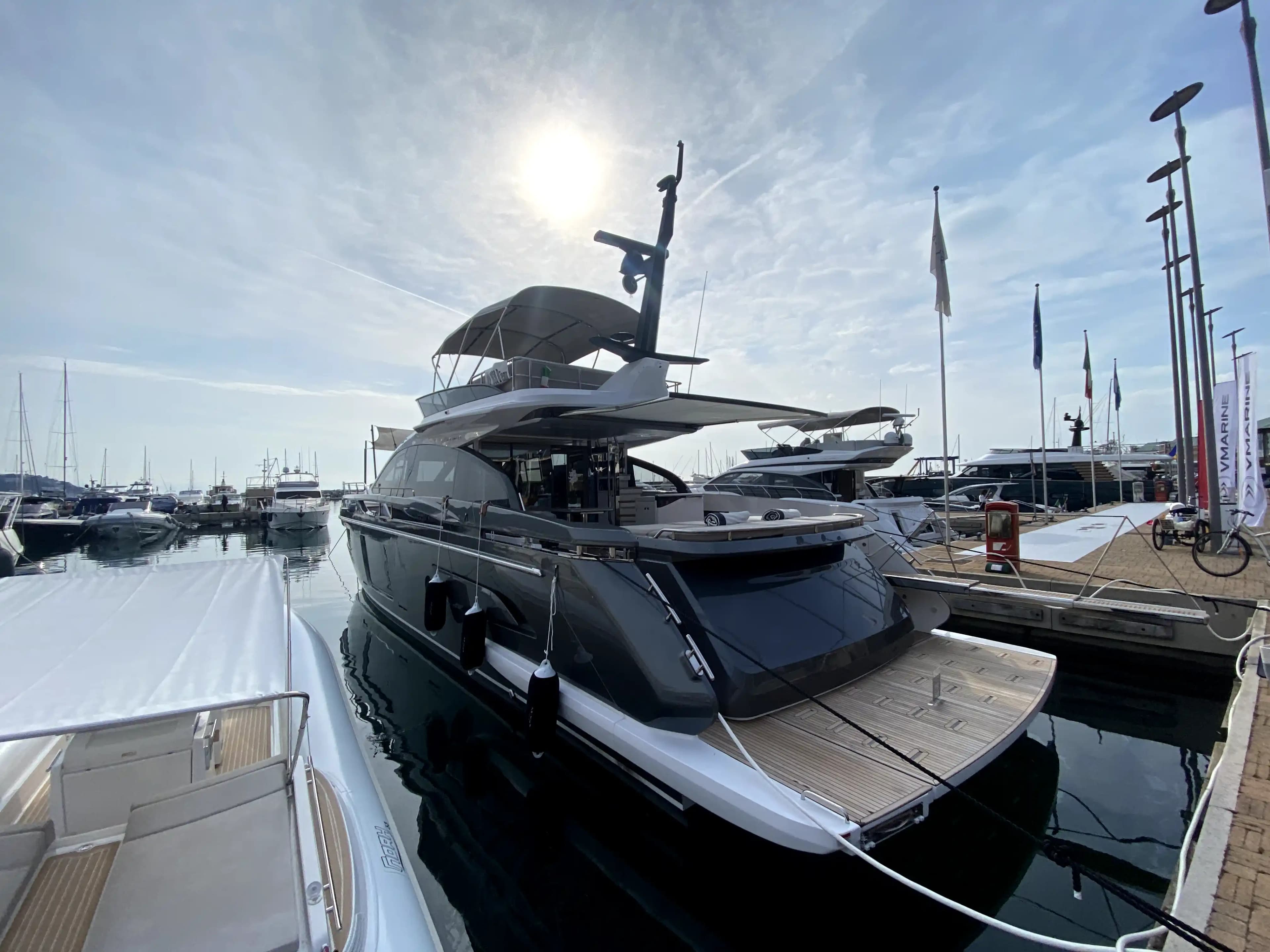 Azimut S7 for Sale
