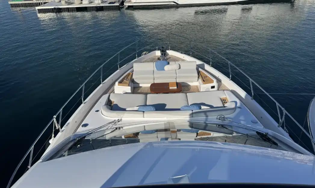 Azimut Fly 68 te koop