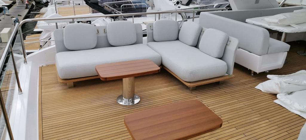 2021 Azimut Fly 72 for Sale in Piraeus, GR Flybridge 4