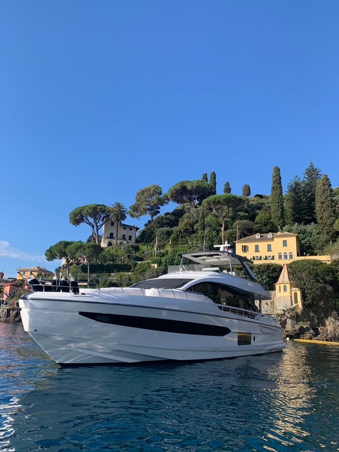 2022 Azimut Fly 78 for Sale in Piraeus, GR Flybridge 3