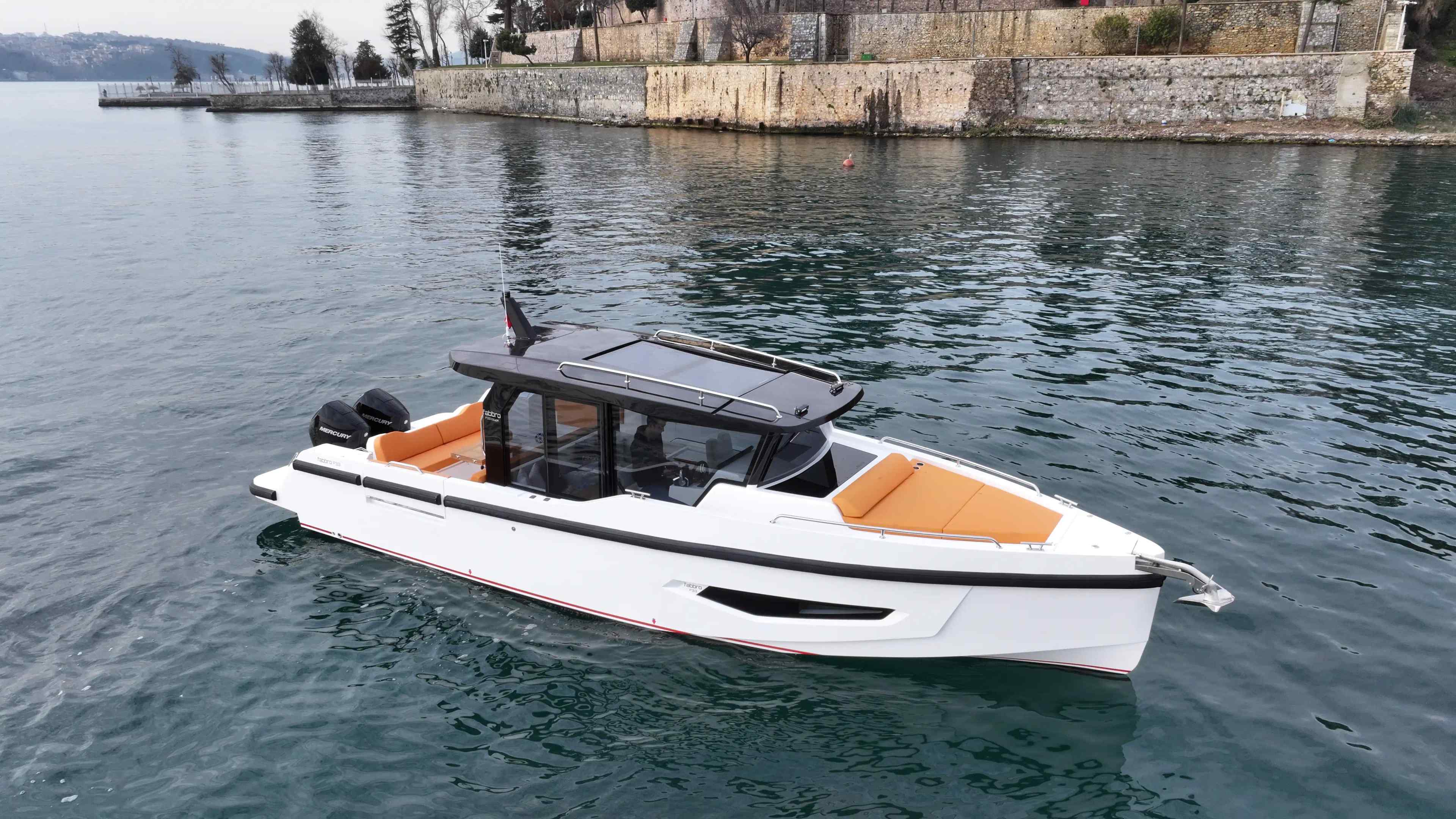 Yacht