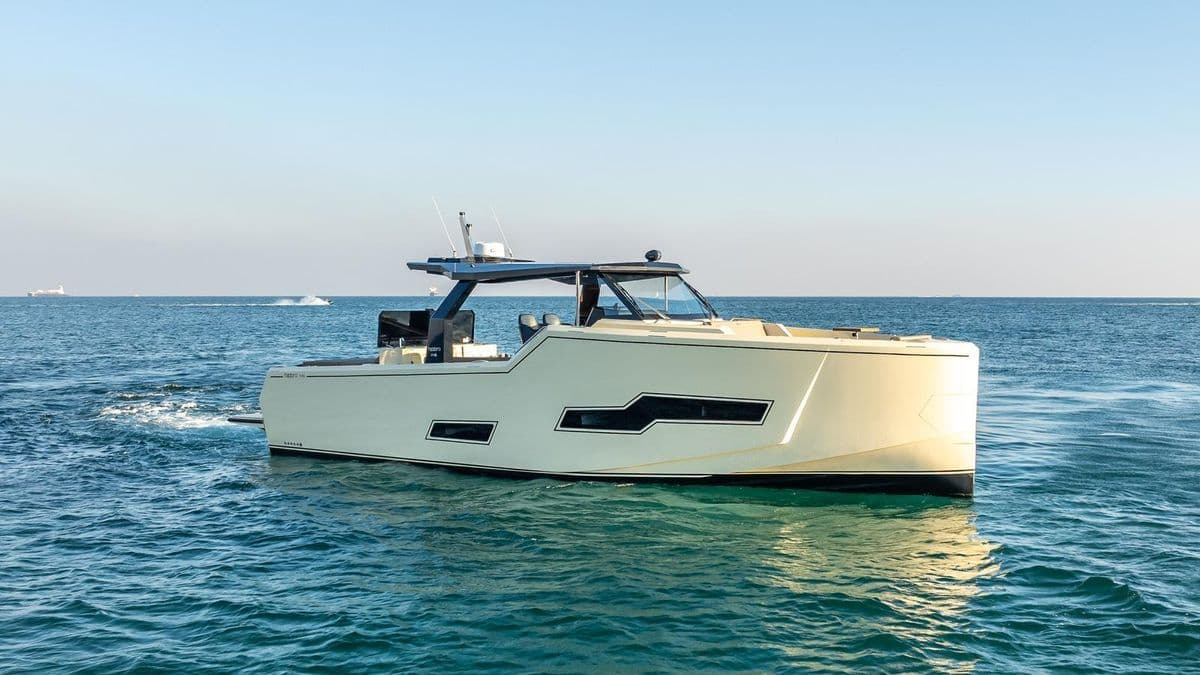 2025 Fabbro Yachts F45 CABRIO OUTBOARD Sold in Fort Lauderdale, Florida Express Cruiser