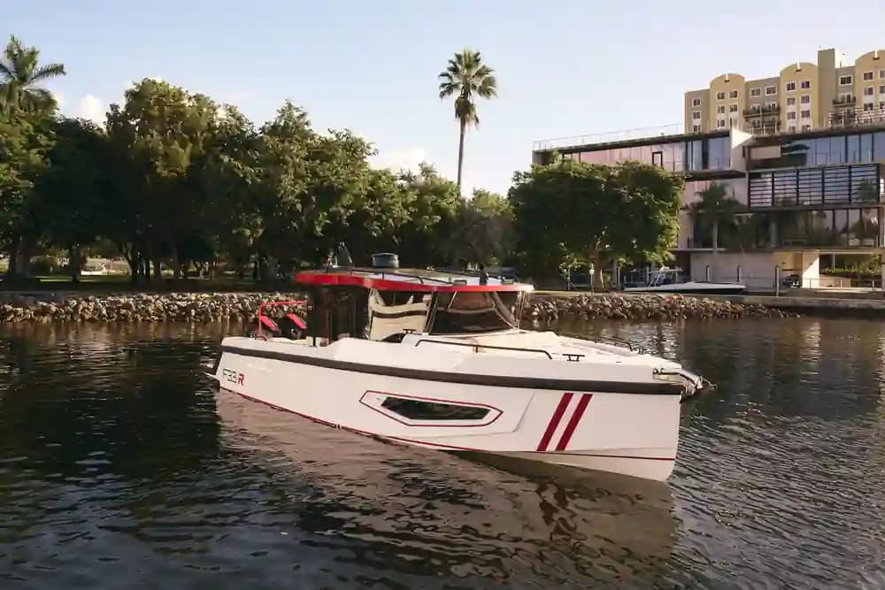 Fabbro Yachts F33R Coupe for Sale