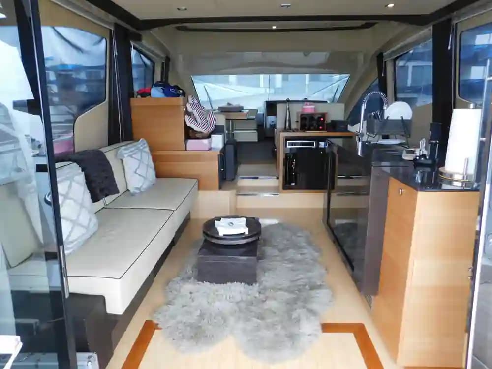 2013 Cranchi 58 Fly in vendita a Marina del Rey, California Flybridge 2