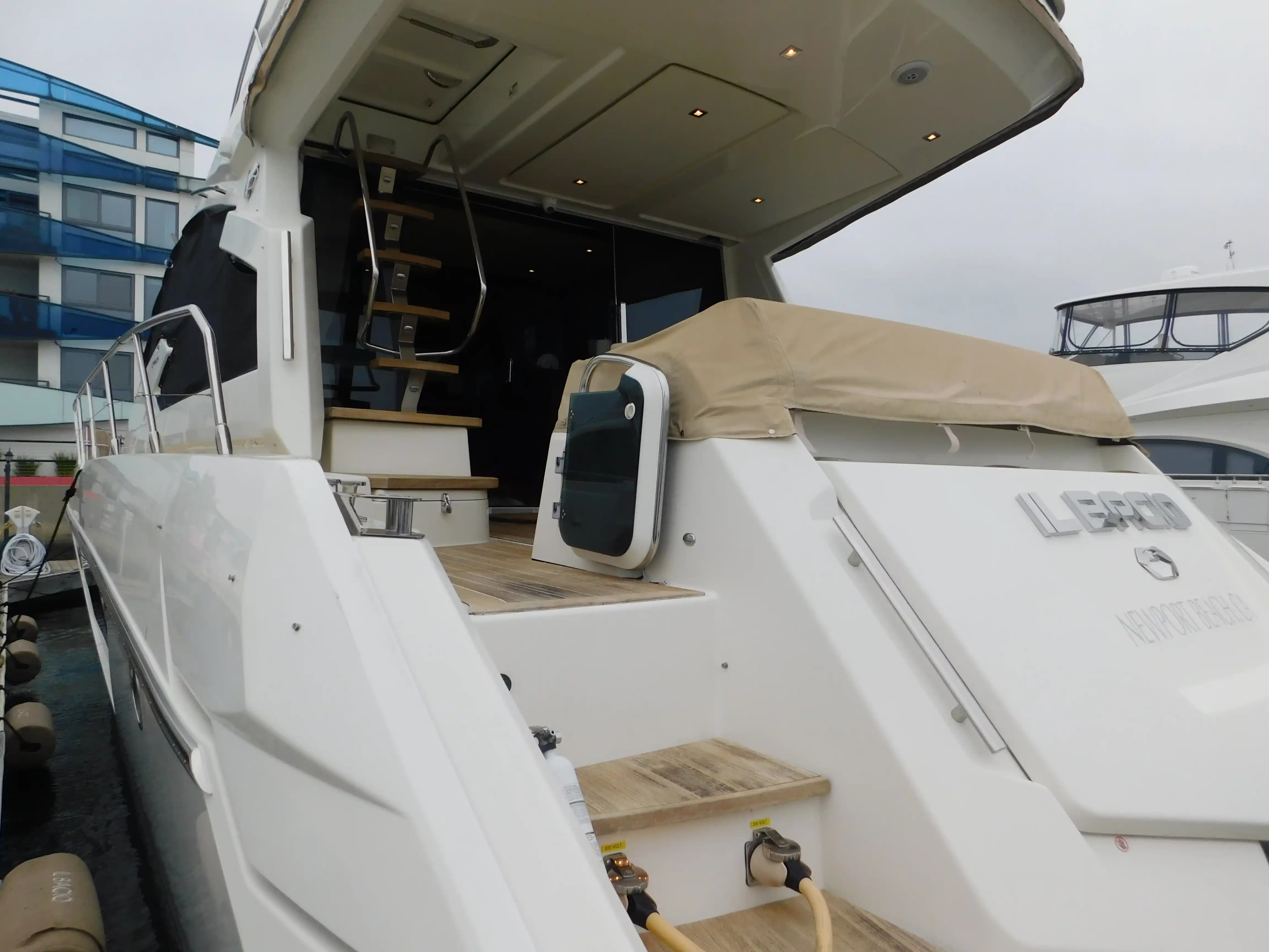 Cranchi 58 Fly for Sale