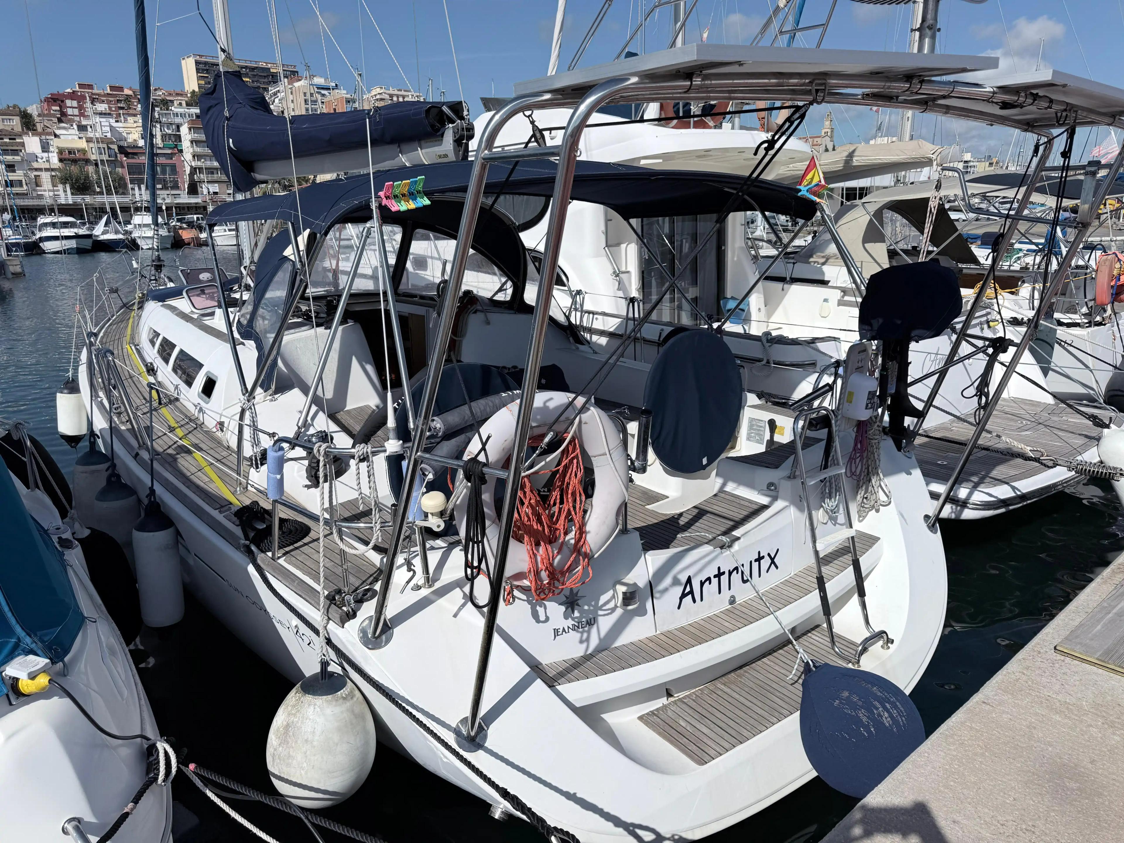 Jeanneau Sun Odyssey 42i For Sale
