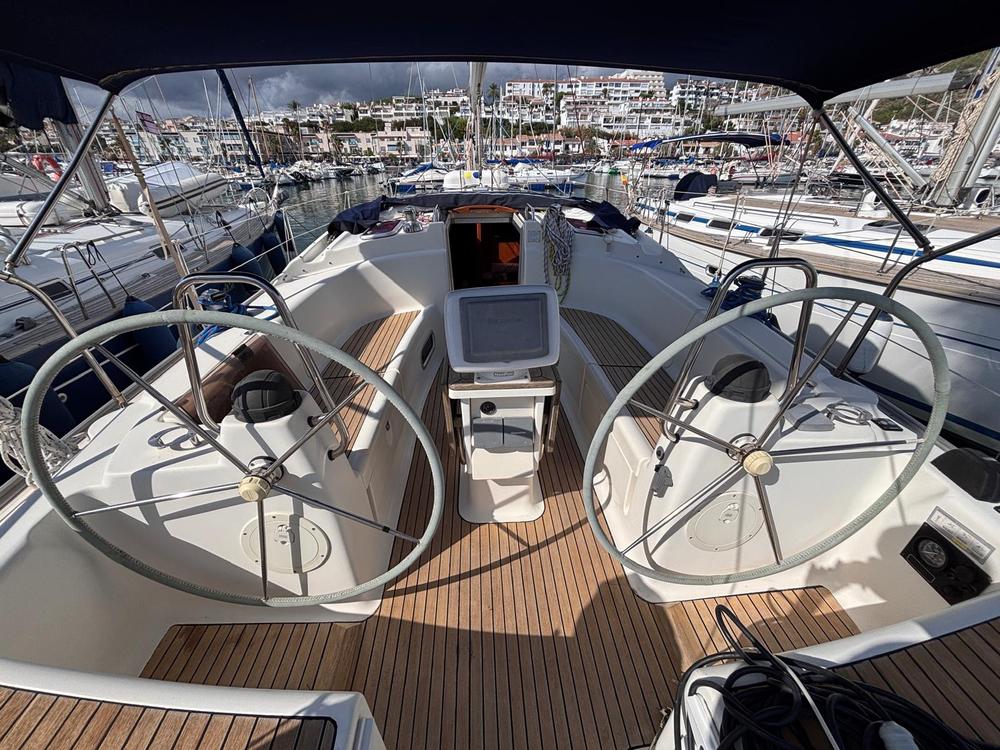 2005 Bavaria Yachts 42 Cruiser