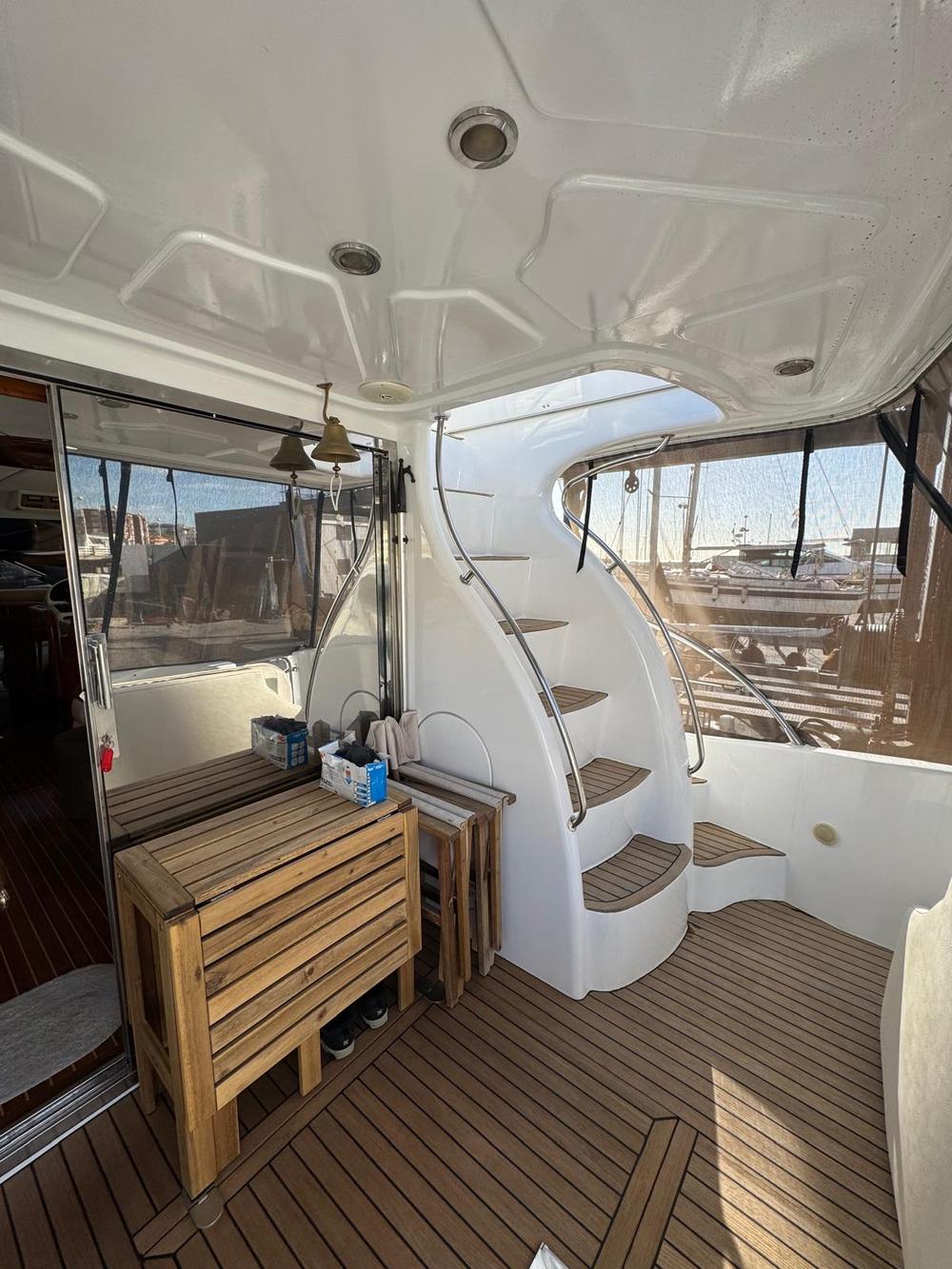 2000 Doqueve 450 Majestic