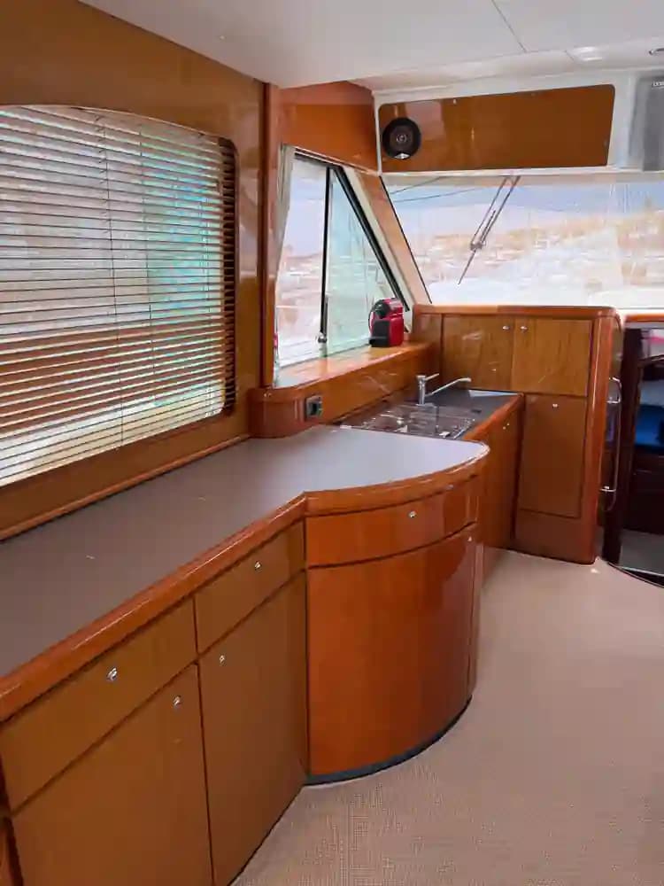 2003 Beneteau Antares 13.80 for Sale in El Masnou, ES Flybridge 5