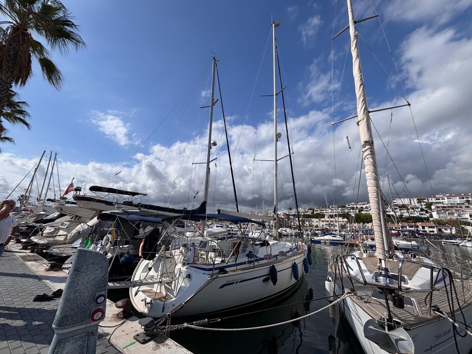 Bavaria Yachts 42 Cruiser For Sale