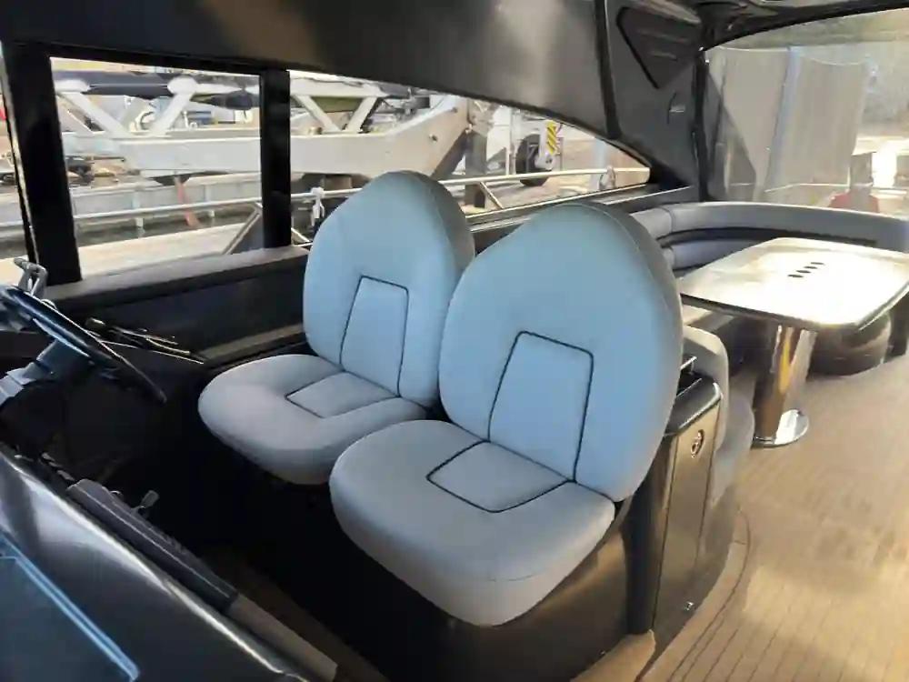 Princess Yachts V65 For Sale