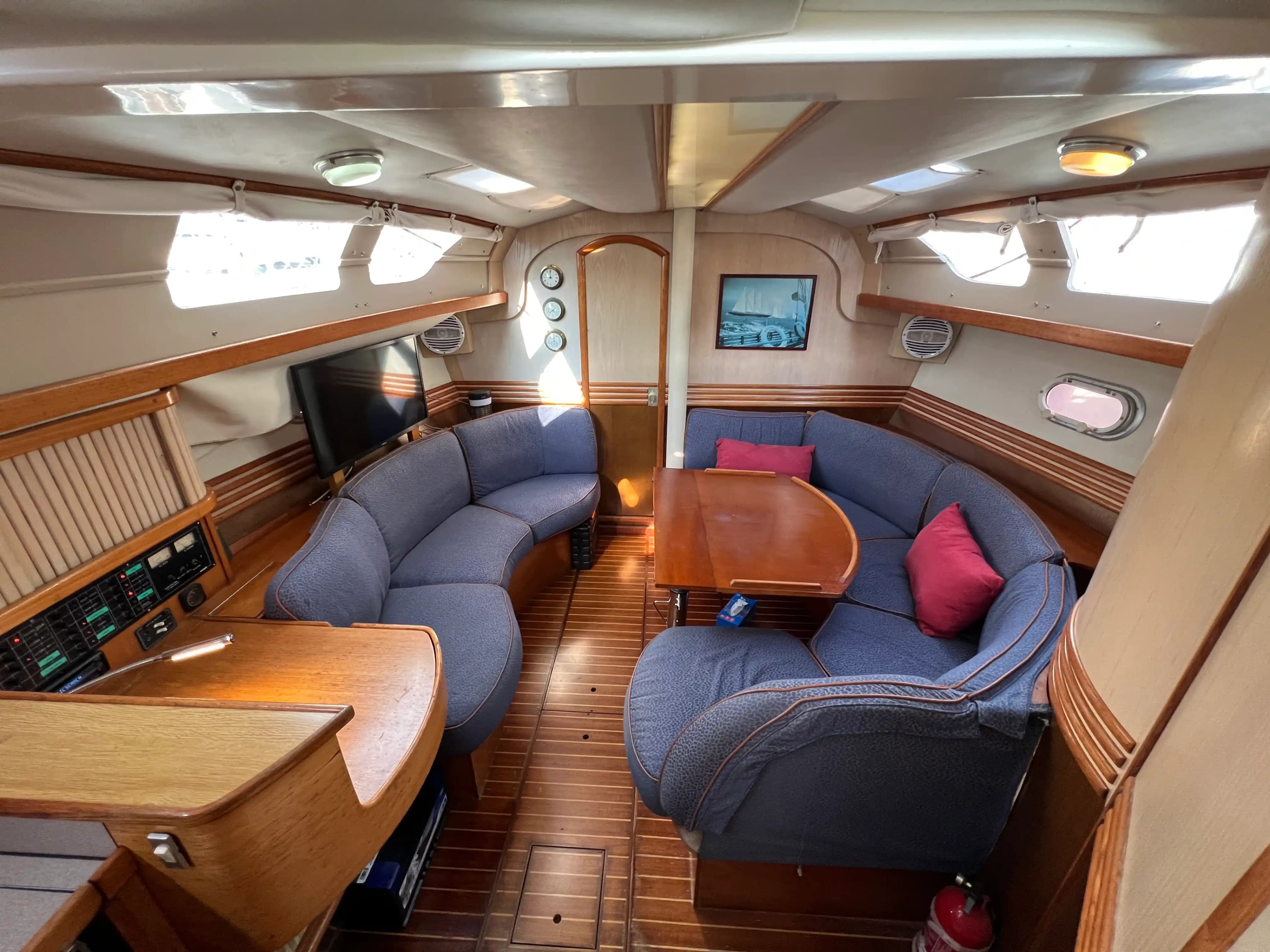 1991 Jeanneau Sun Liberty 34 for Sale in Barcelona, ES Monohull 2
