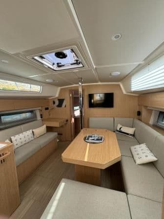 Bavaria Yachts C42 zum Verkauf