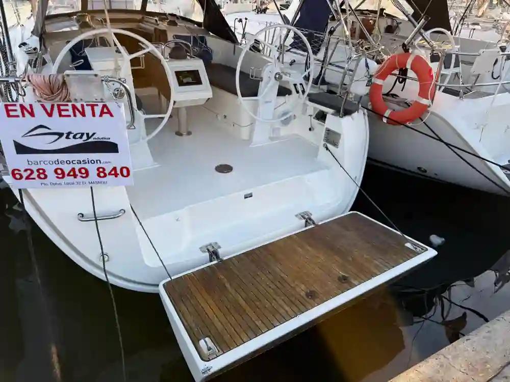 Bavaria Yachts Cruiser 37 For Sale