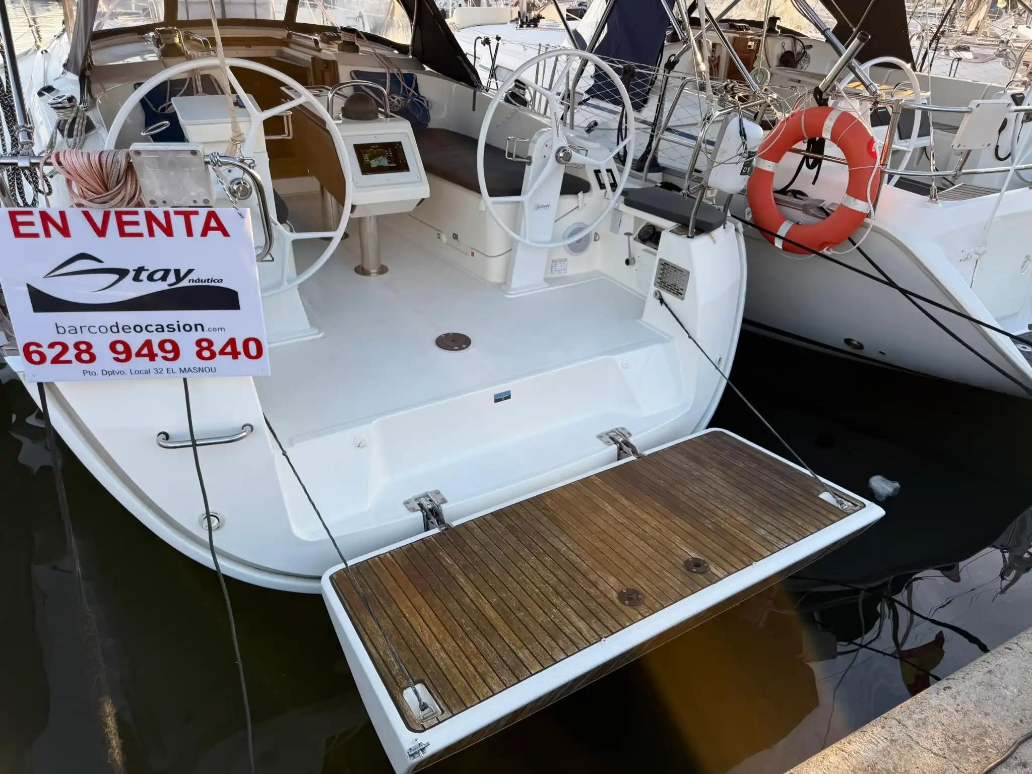 Bavaria Yachts Cruiser 37 For Sale