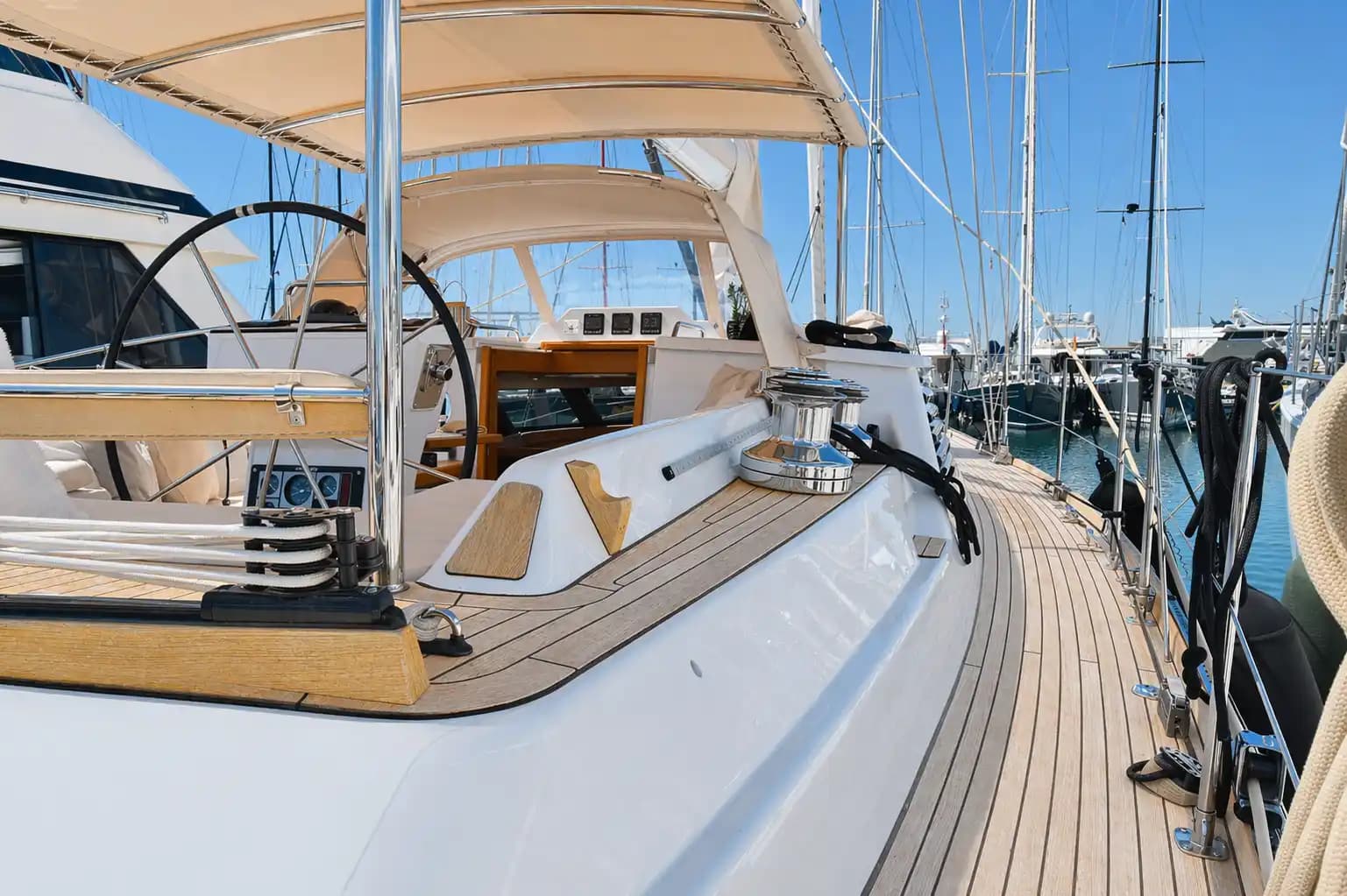 Mystic Powerboats 57 à vendre