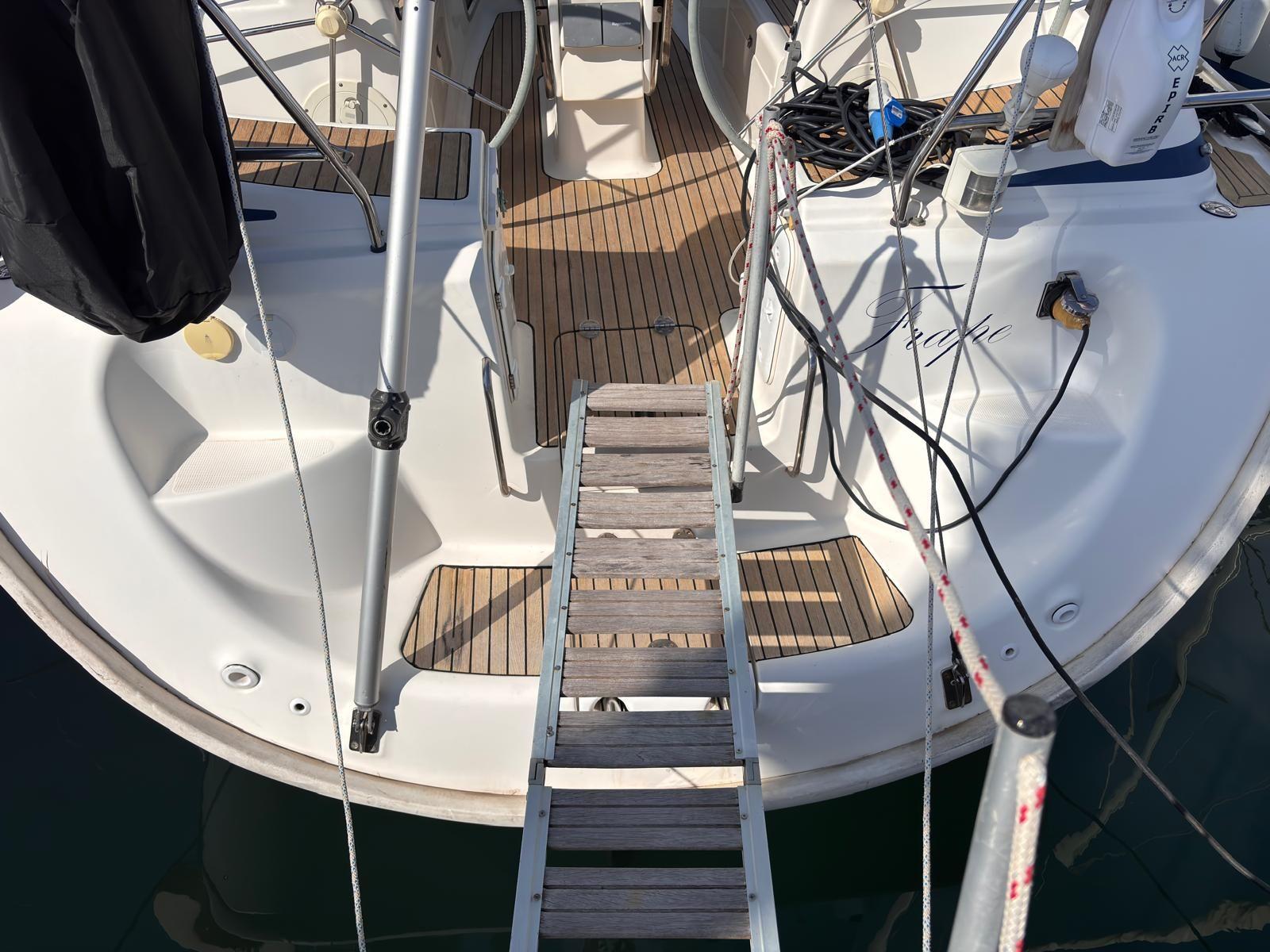 Bavaria Yachts 42 Cruiser For Sale