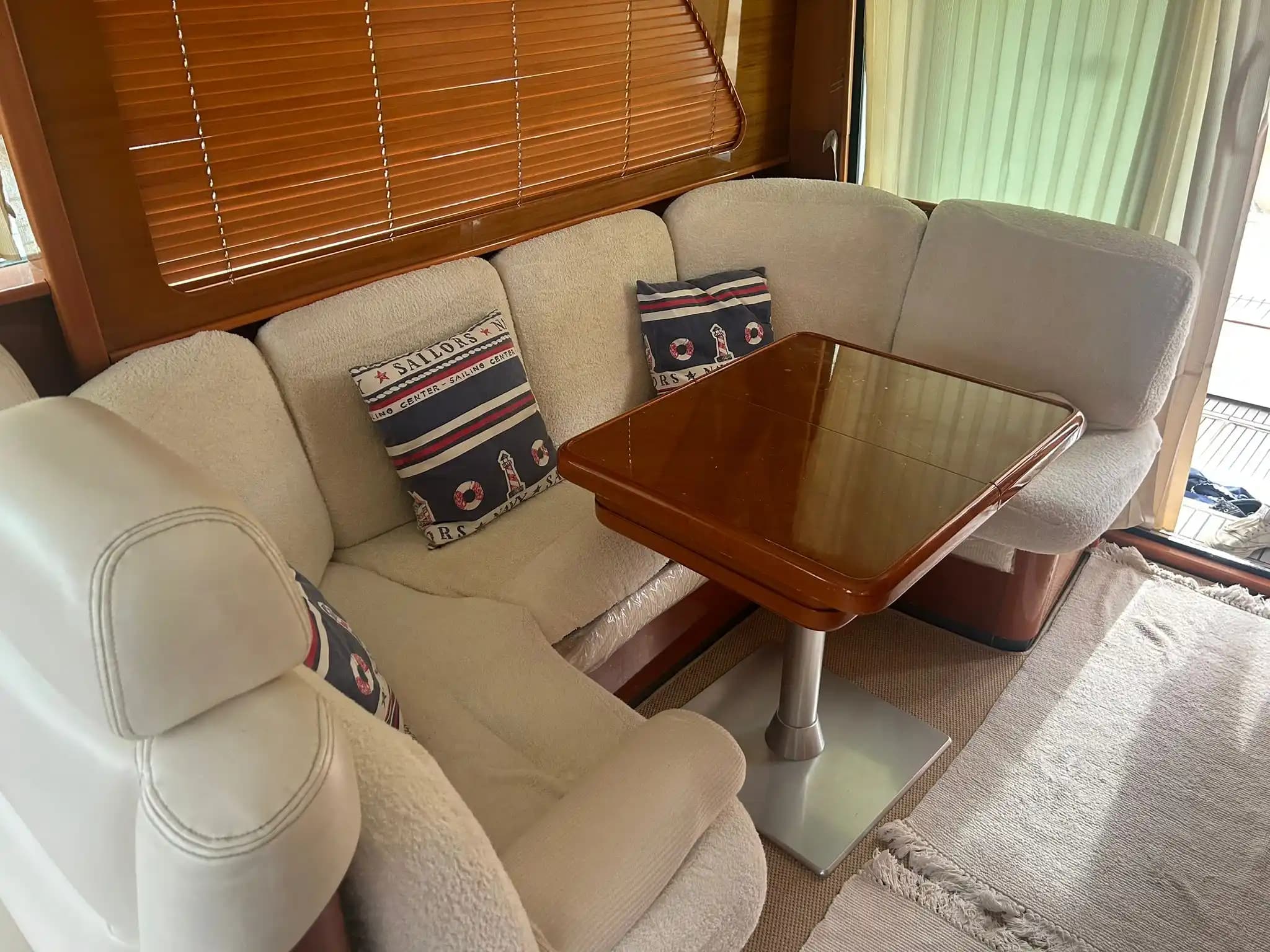2003 Beneteau Antares 13.80 for Sale in El Masnou, ES Flybridge 4