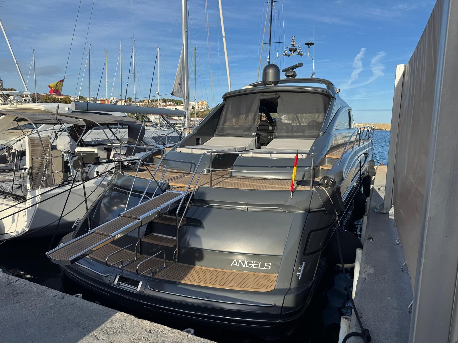 Princess Yachts V65 For Sale
