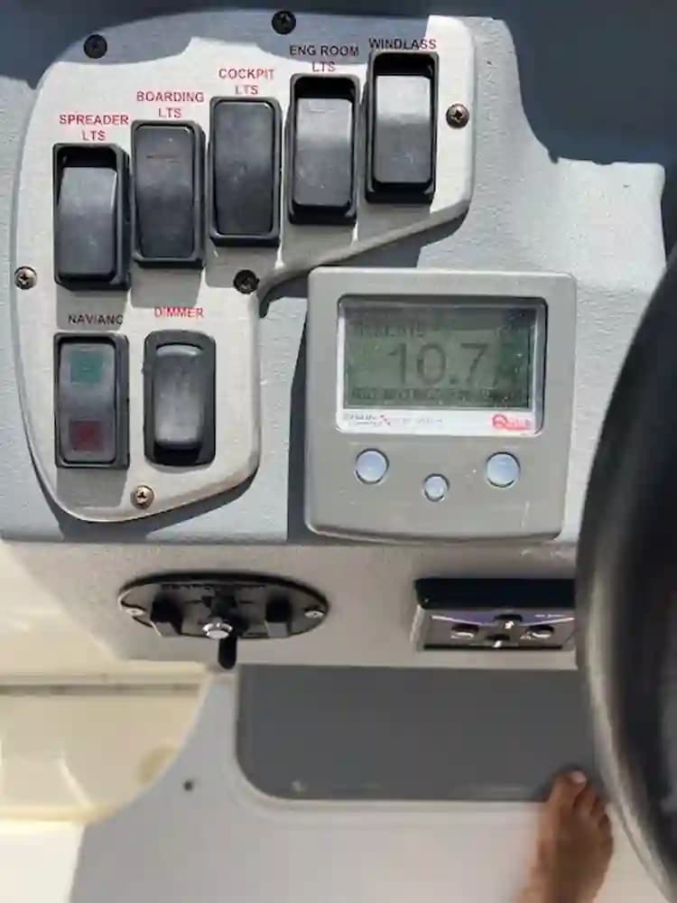 Cruisers Yachts 300 Express for Sale