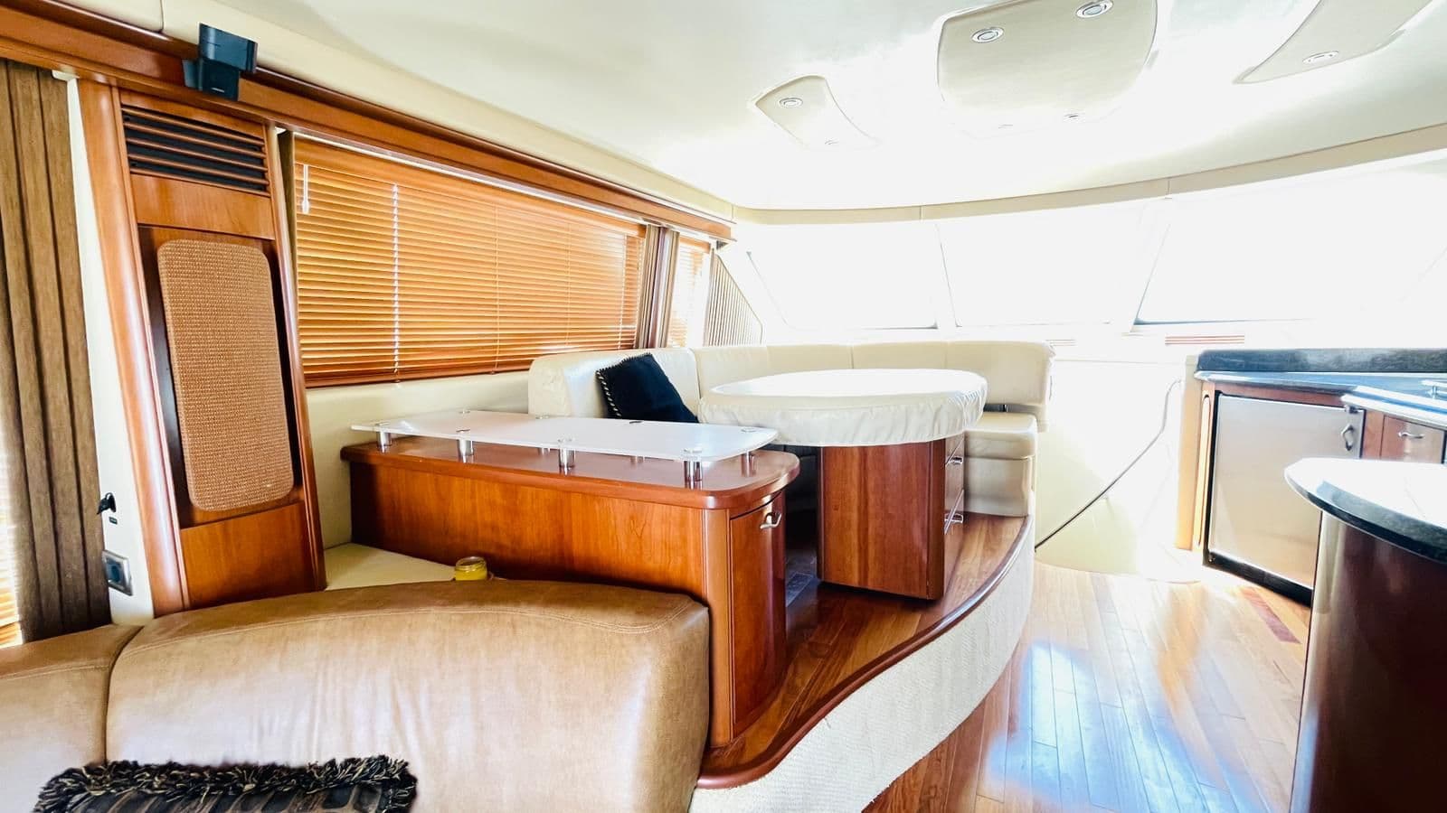 2005 Sea Ray 580 Sedan Bridge for Sale in Barcelona, ES Flybridge 5