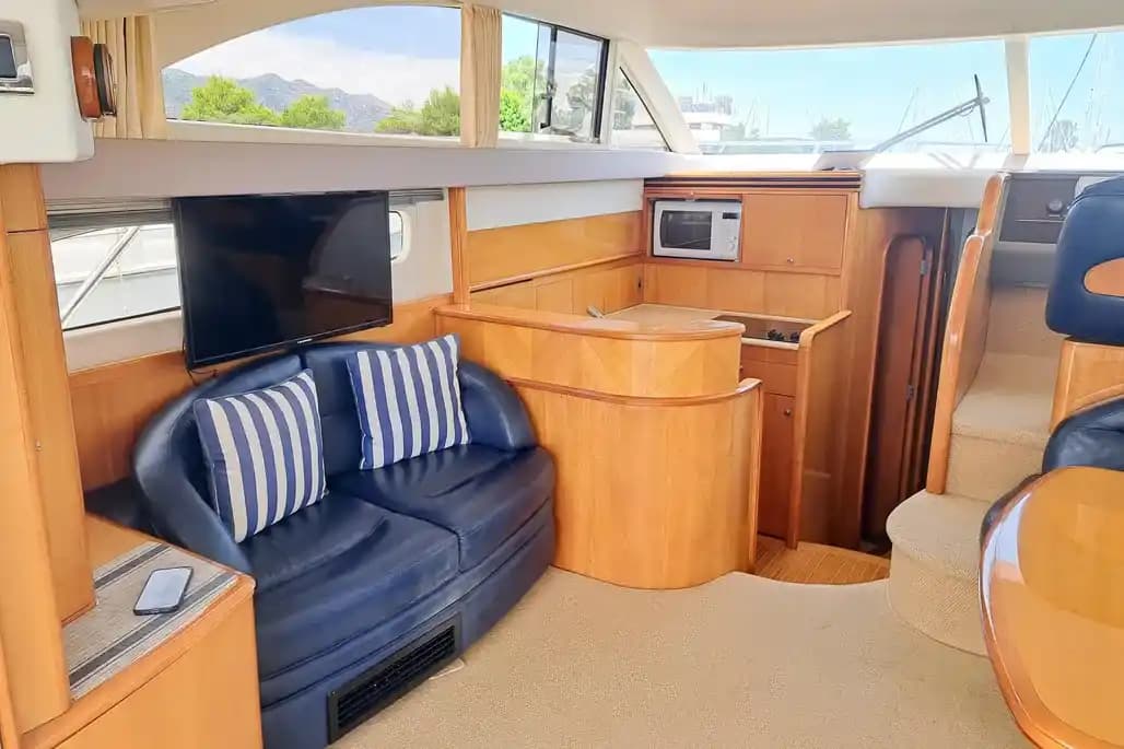 2002 Princess Yachts F45 for Sale in Tarragona, ES Flybridge 4