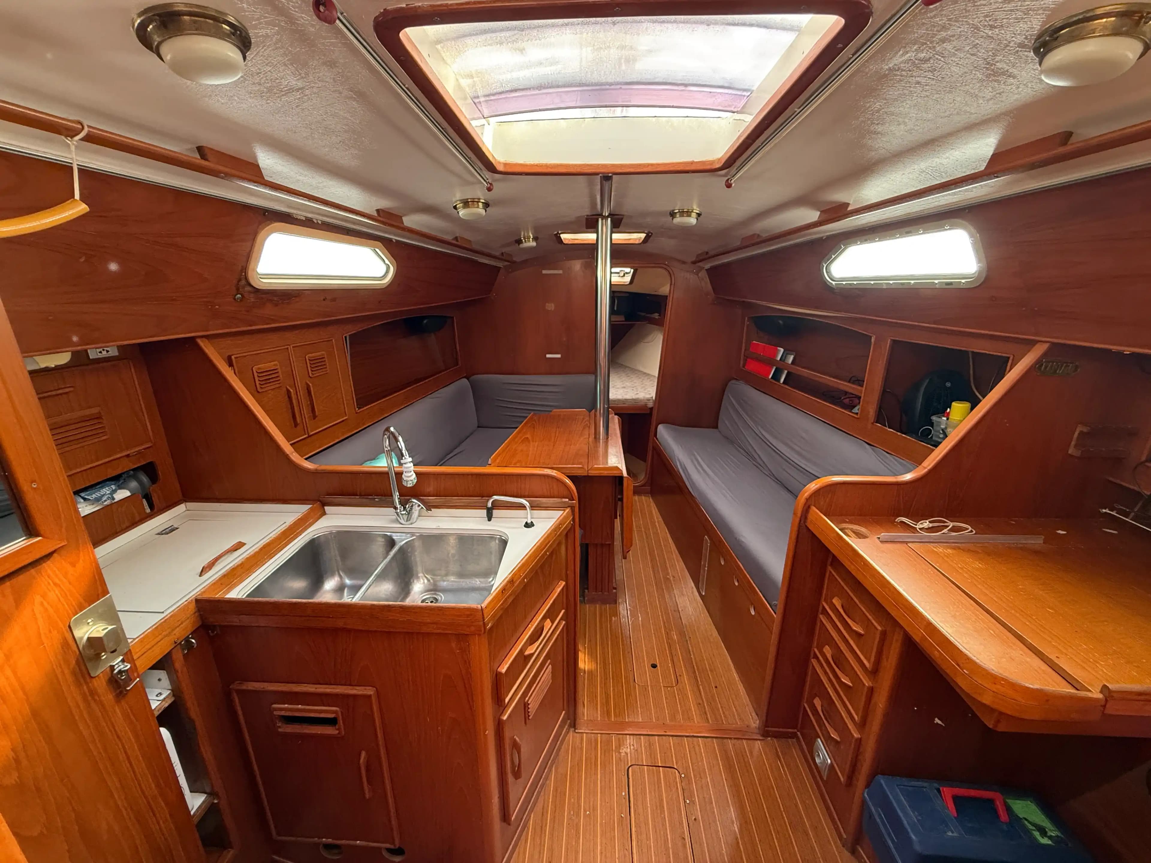 1989 Furia 332 for Sale in El Masnou, ES Sloop 4