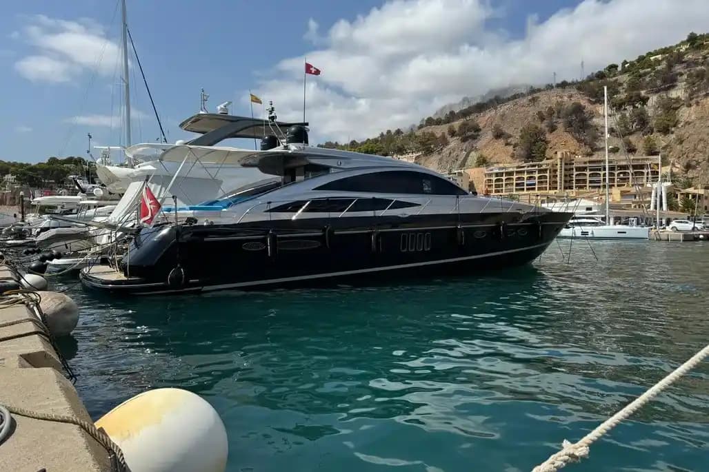Princess Yachts V70 à vendre