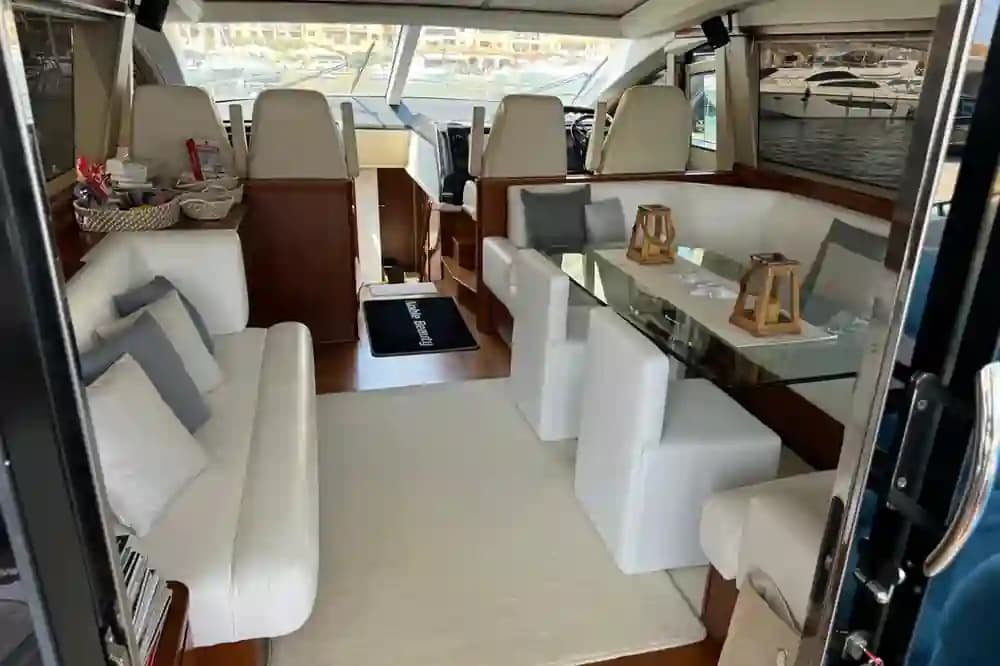 Princess Yachts V70 for Sale