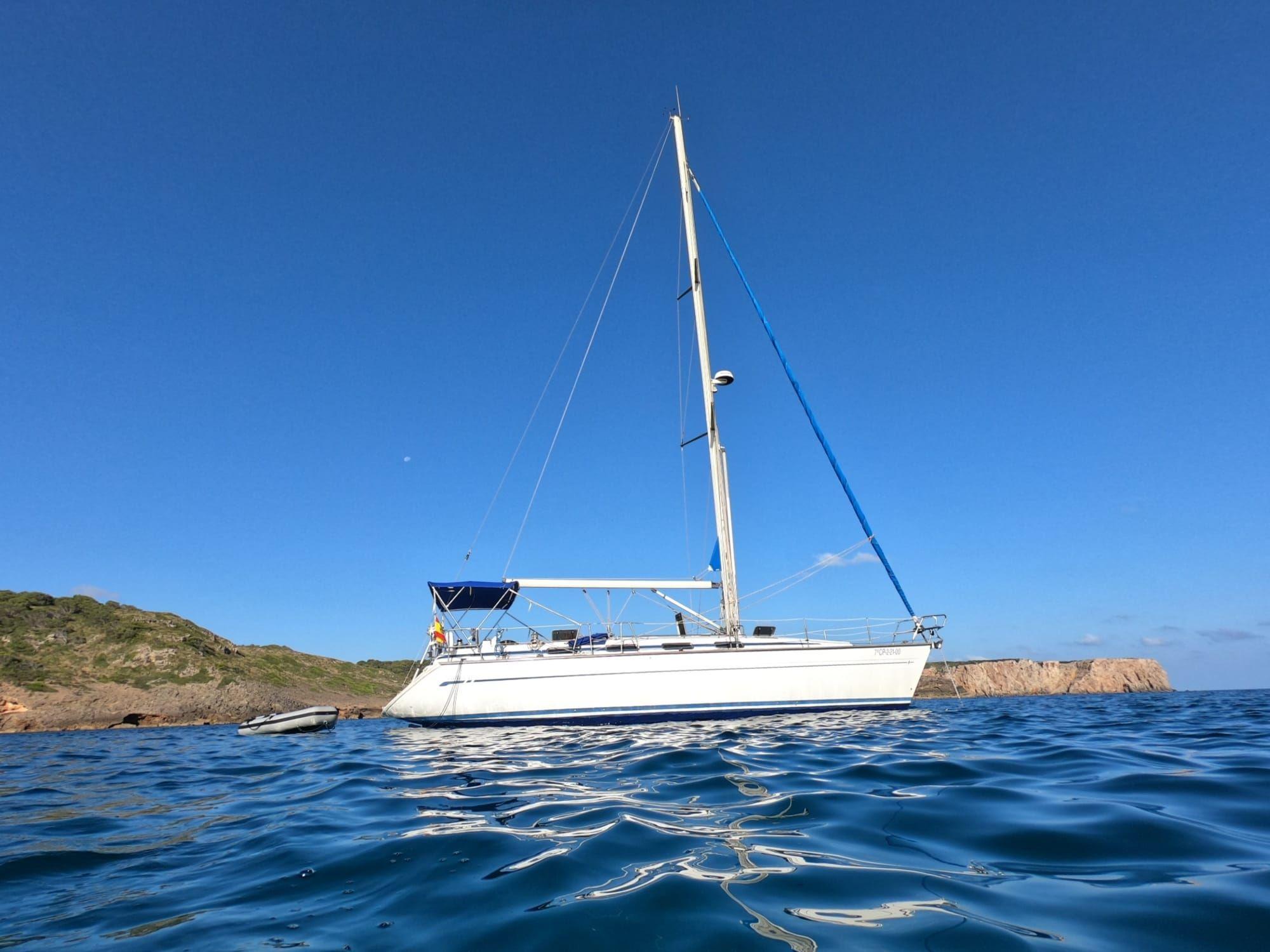 Bavaria Yachts 42 Cruiser For Sale